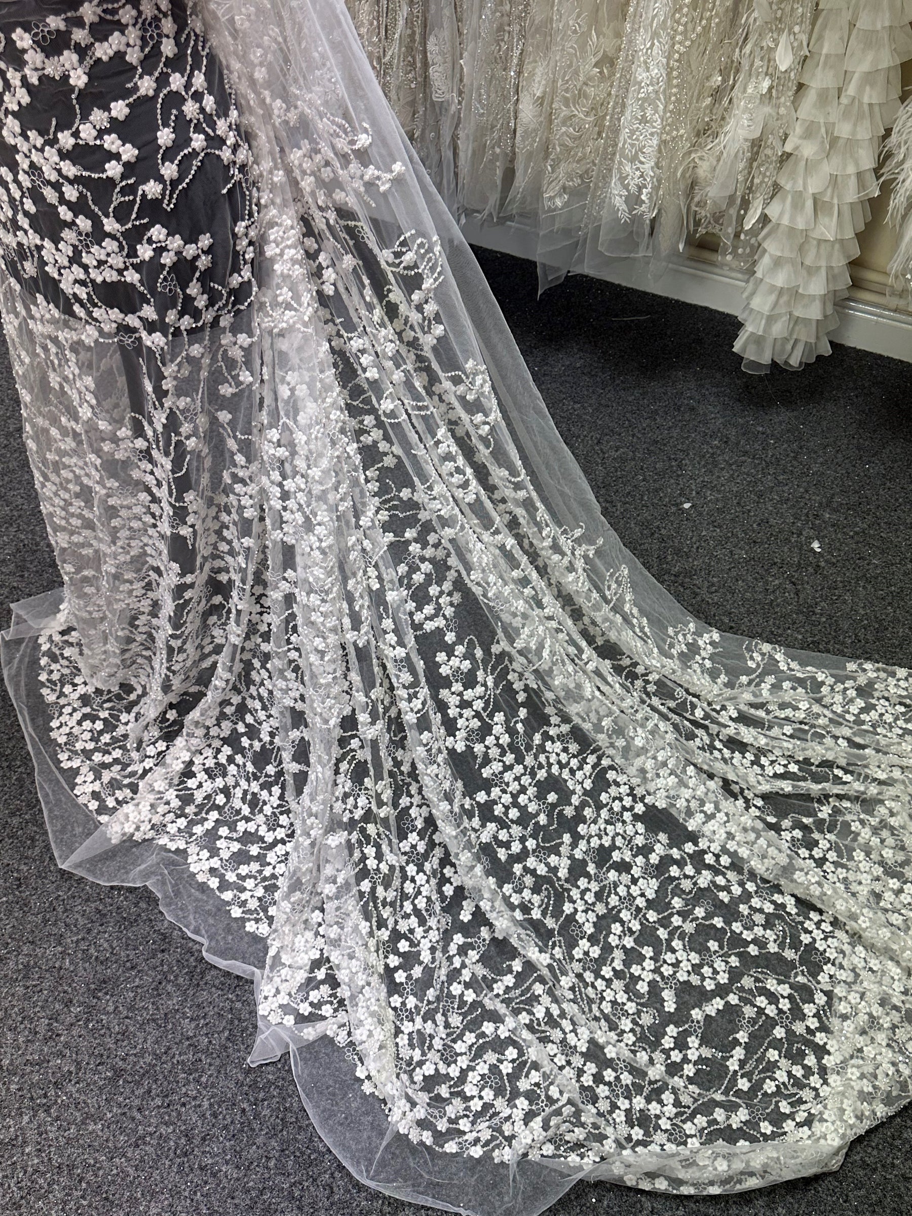 Dentelle brodée ivoire - Yuna
