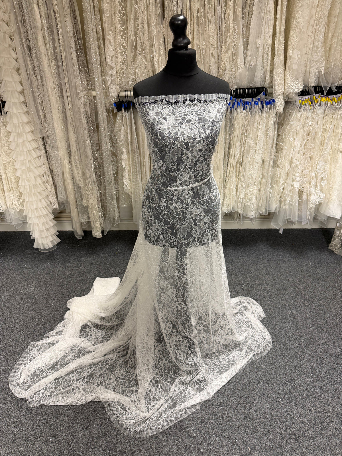 Dentelle ivoire - LA6001