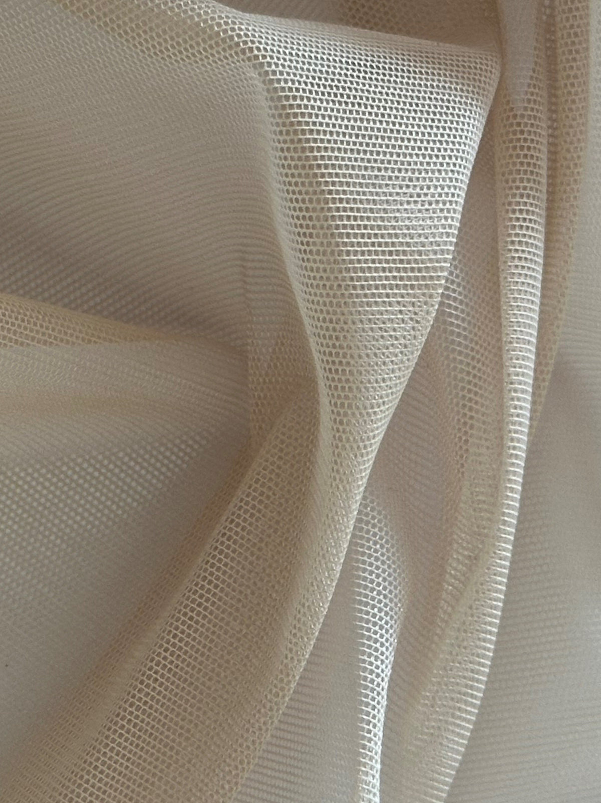 Nude Illusion Stretch Tulle  - Drum