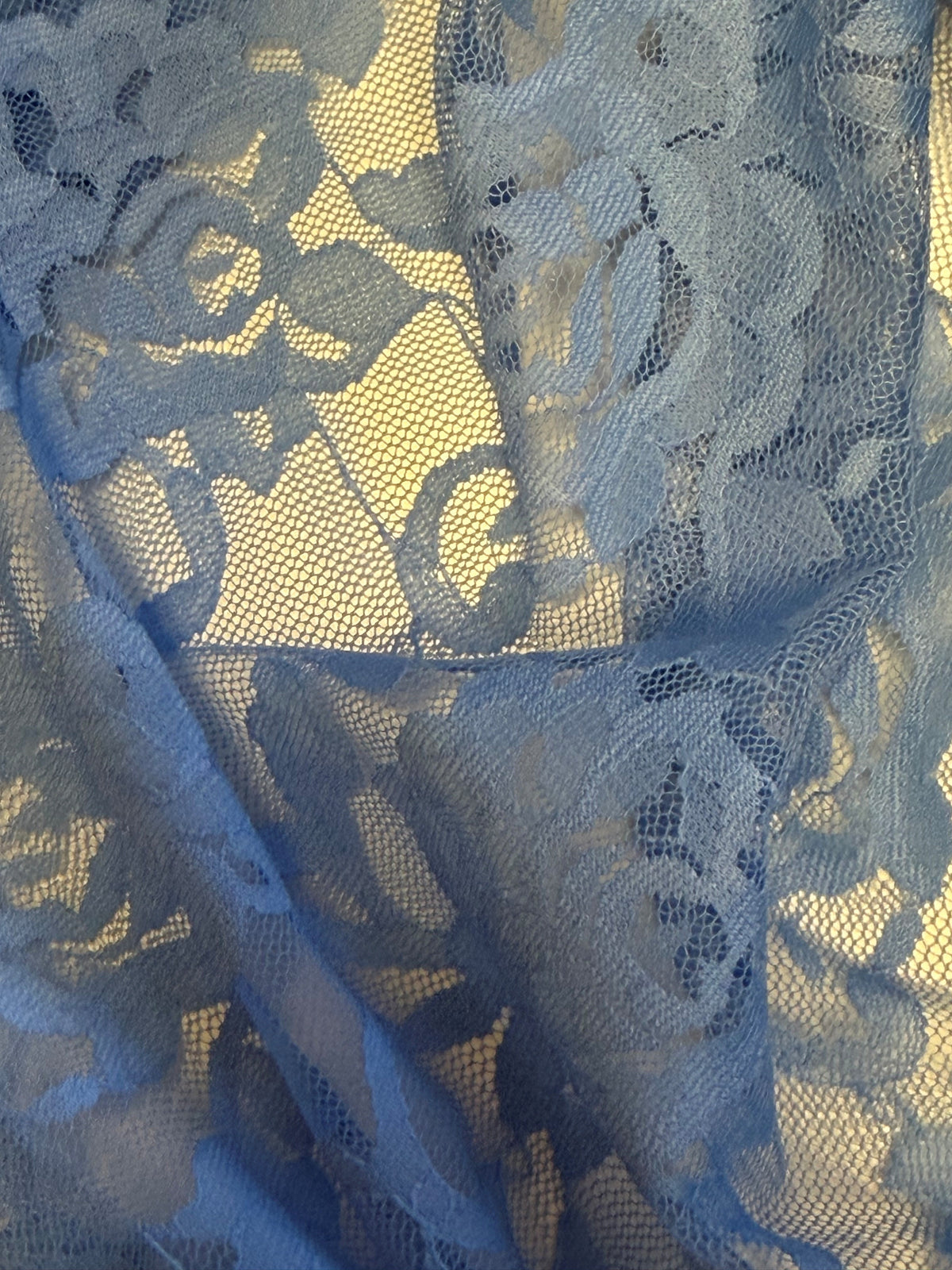Dentelle Raschel extensible bleu ciel – Matina