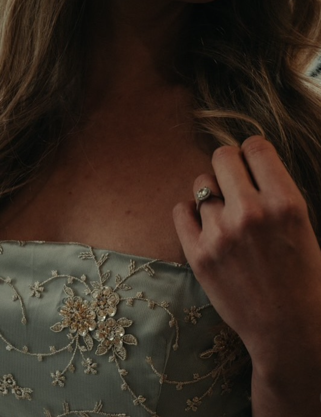 Dentelle perlée dorée - Soraya