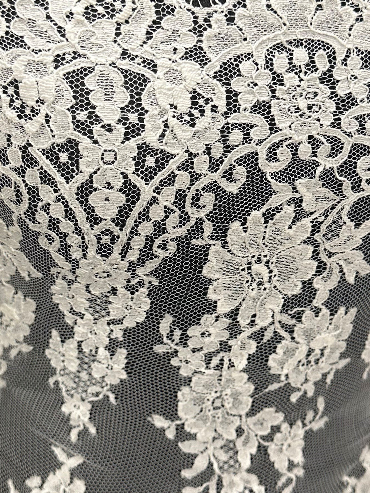 Dentelle Chantilly Ivoire - Katara
