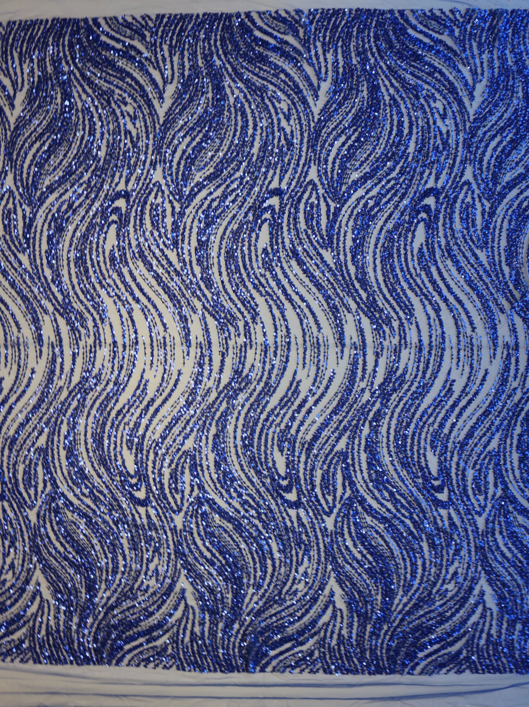 Dentelle perlée et pailletée bleue - Gillian