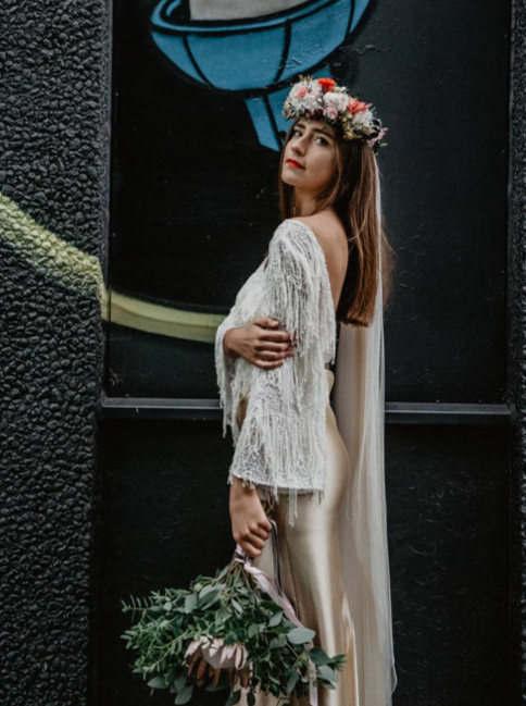 Couture Brodée (Ivoire)- Charleston