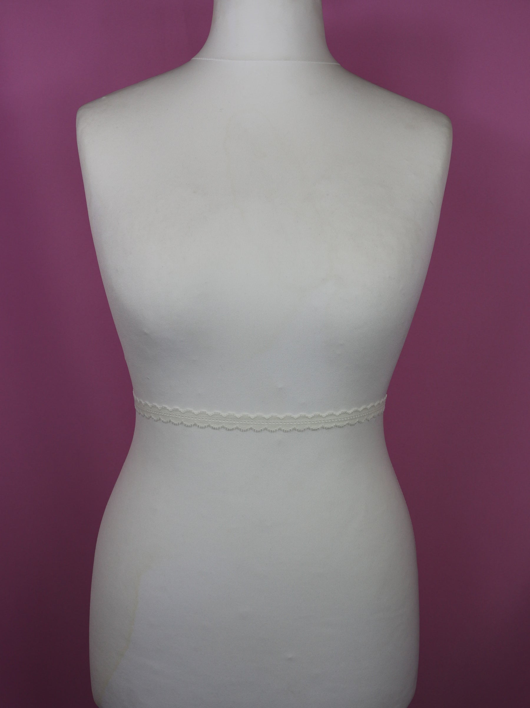 Galon de Dentelle Ivoire - Chestnut