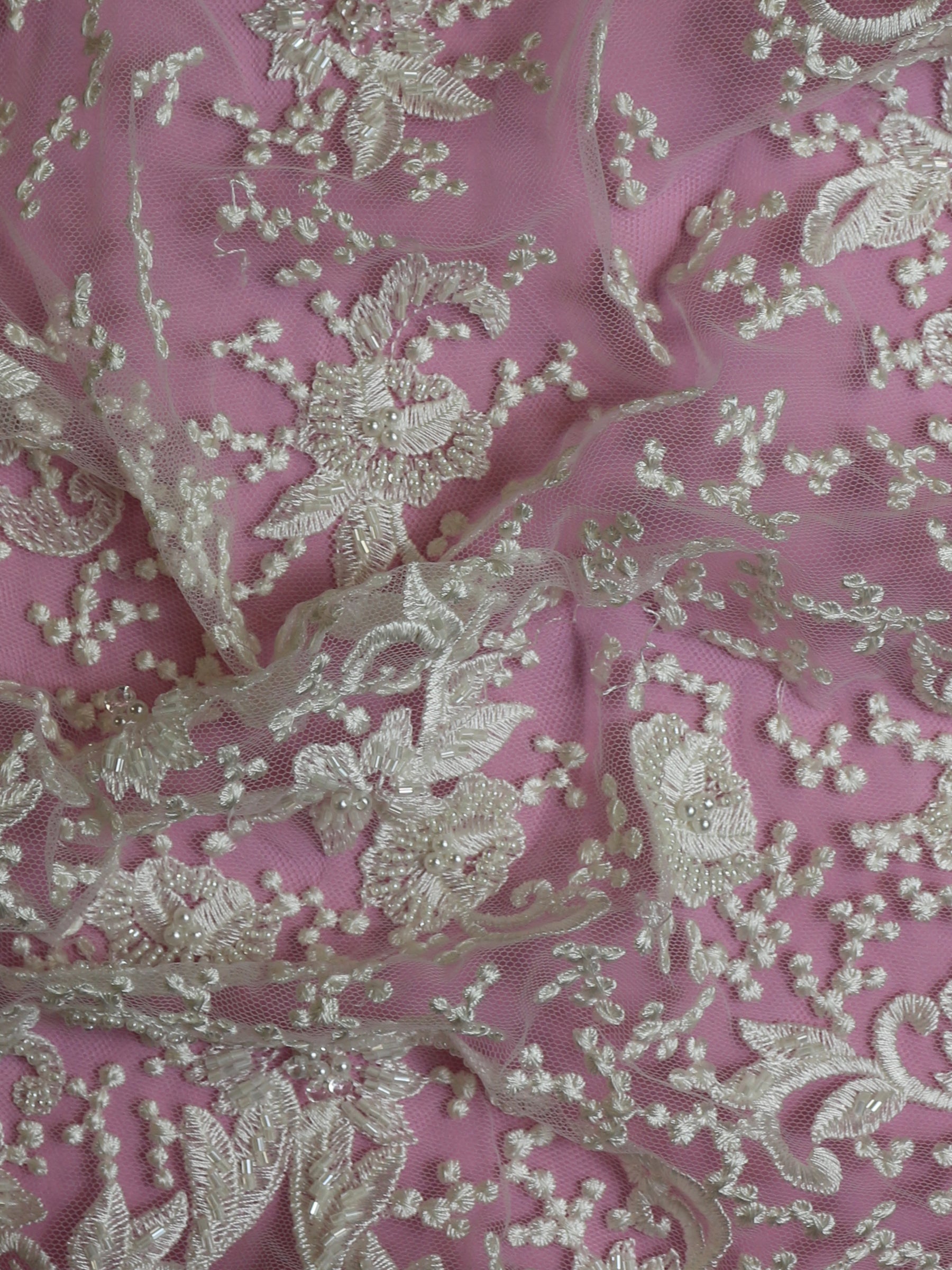 Dentelle ivoire brodée et perlée - Damara