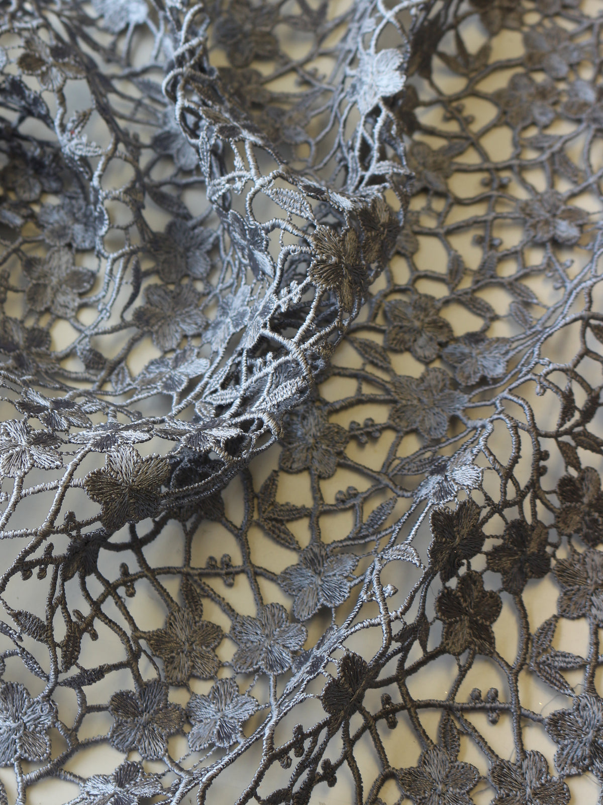 Dentelle guipure grise - Ebba