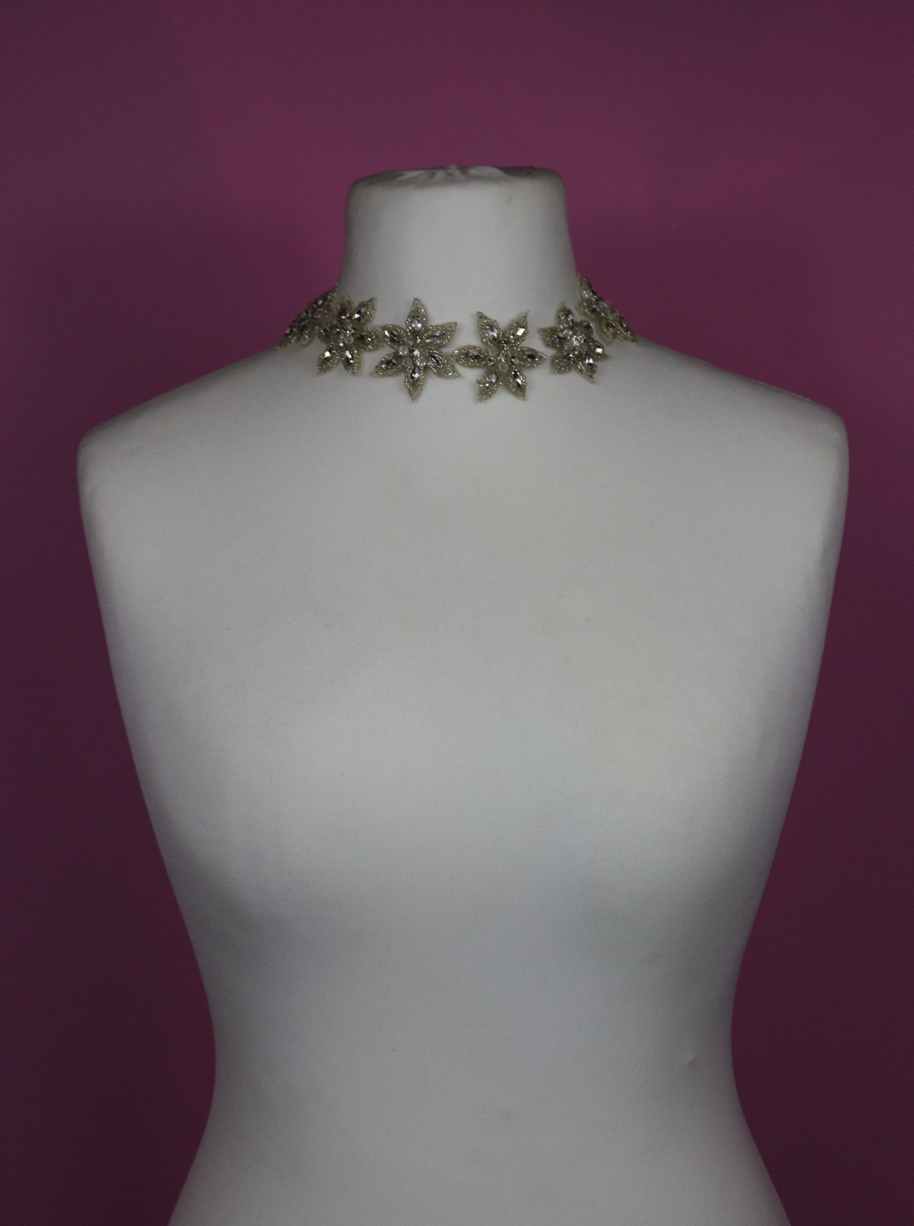 Applique en fleur cristalisée - Deidre