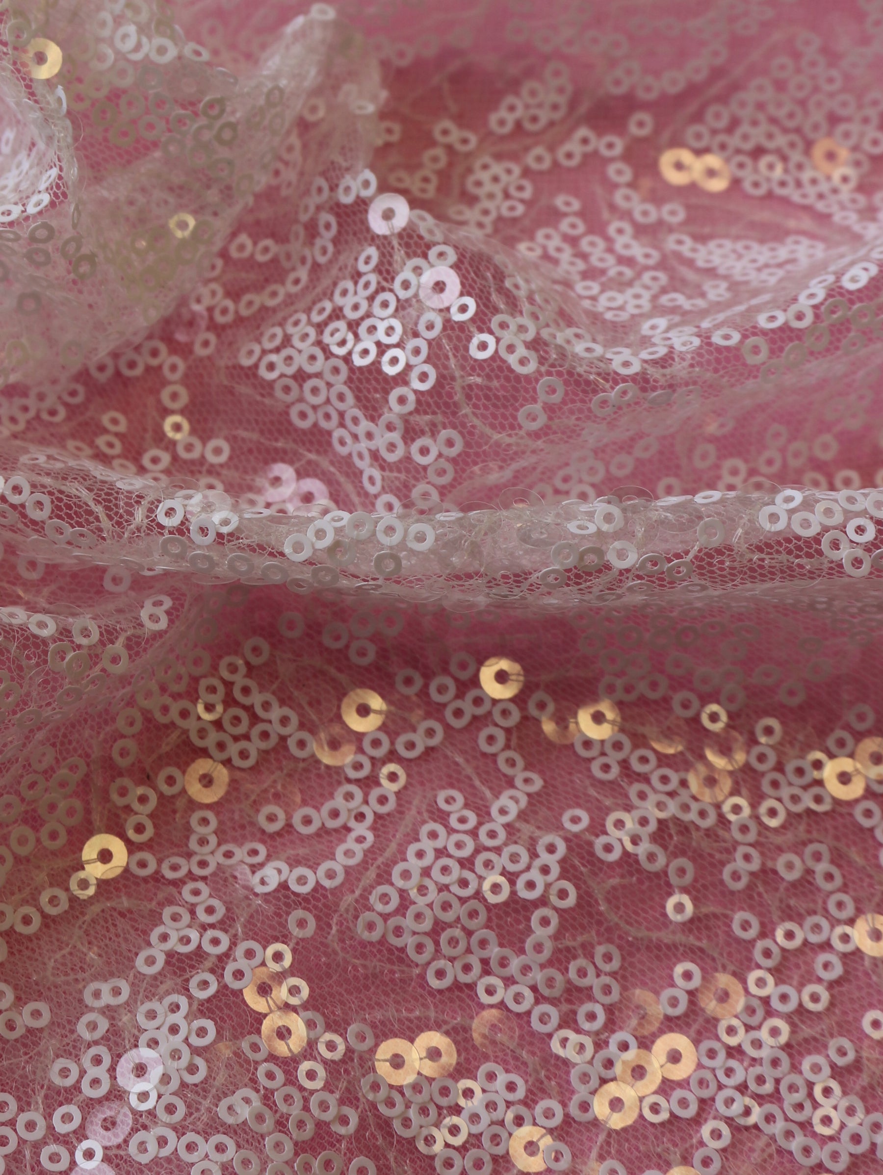 Dentelle à paillettes ivoire - Excentricité