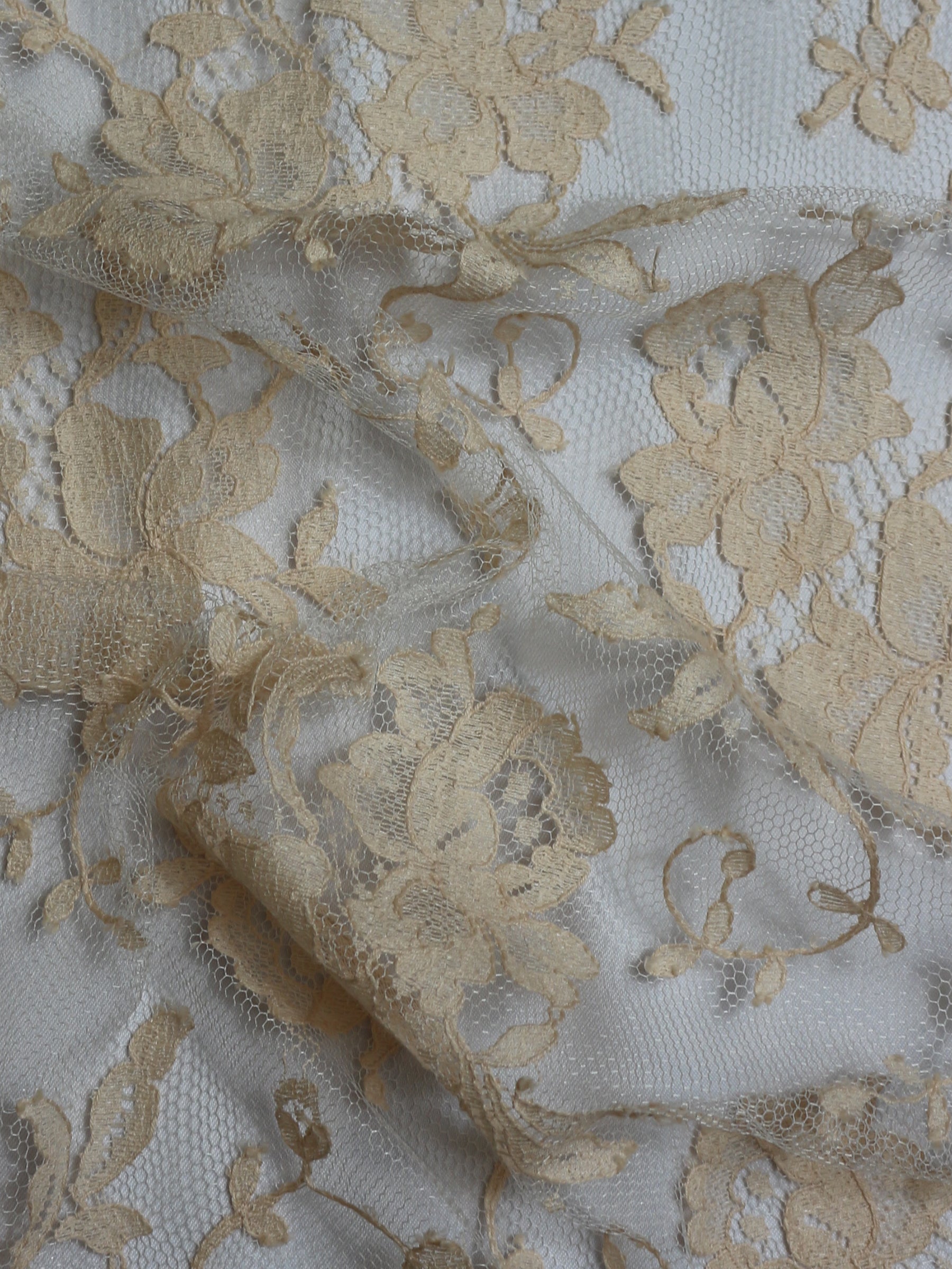 Dentelle de Chantilly rose poudré - Kate