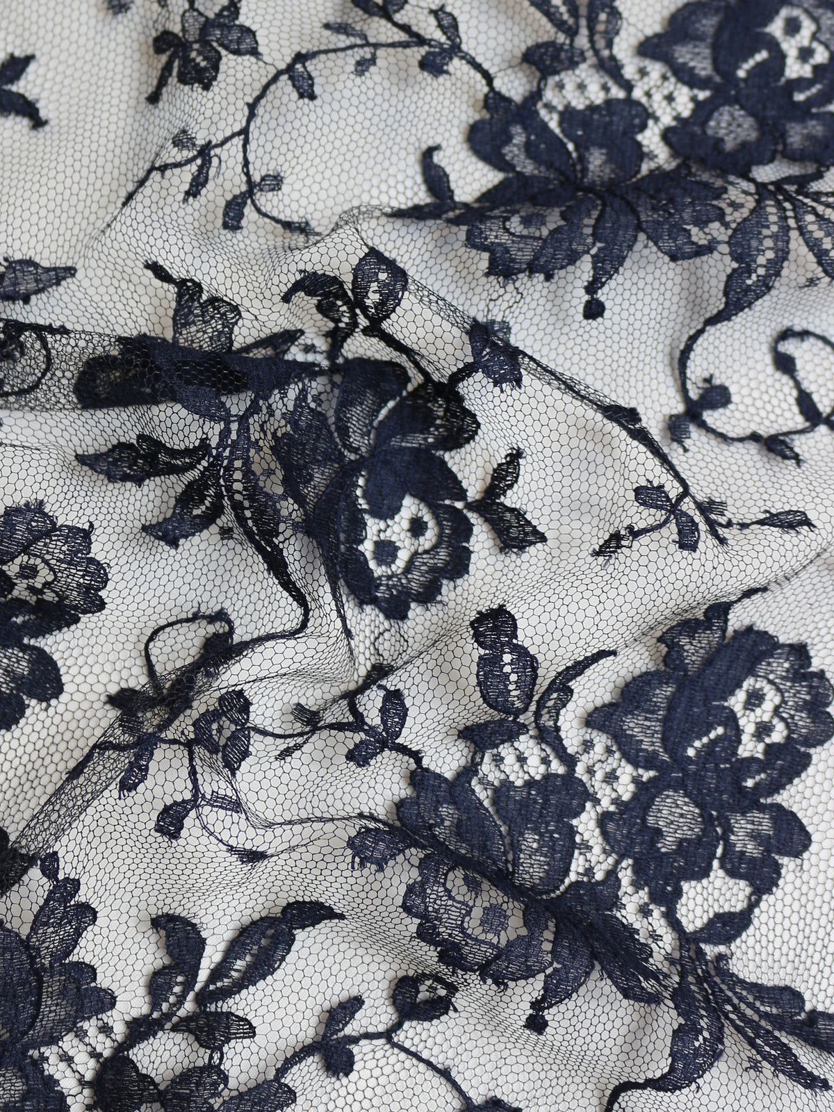 Dentelle Marine Chantilly - Kate