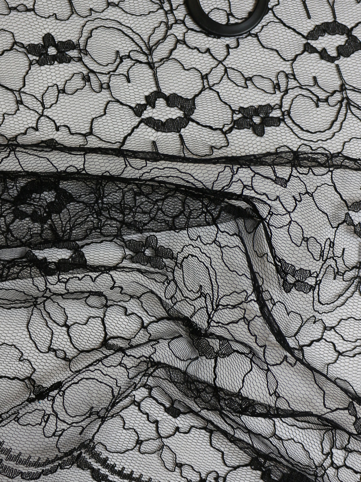 Dentelle Noire Cordonnée - Leanne