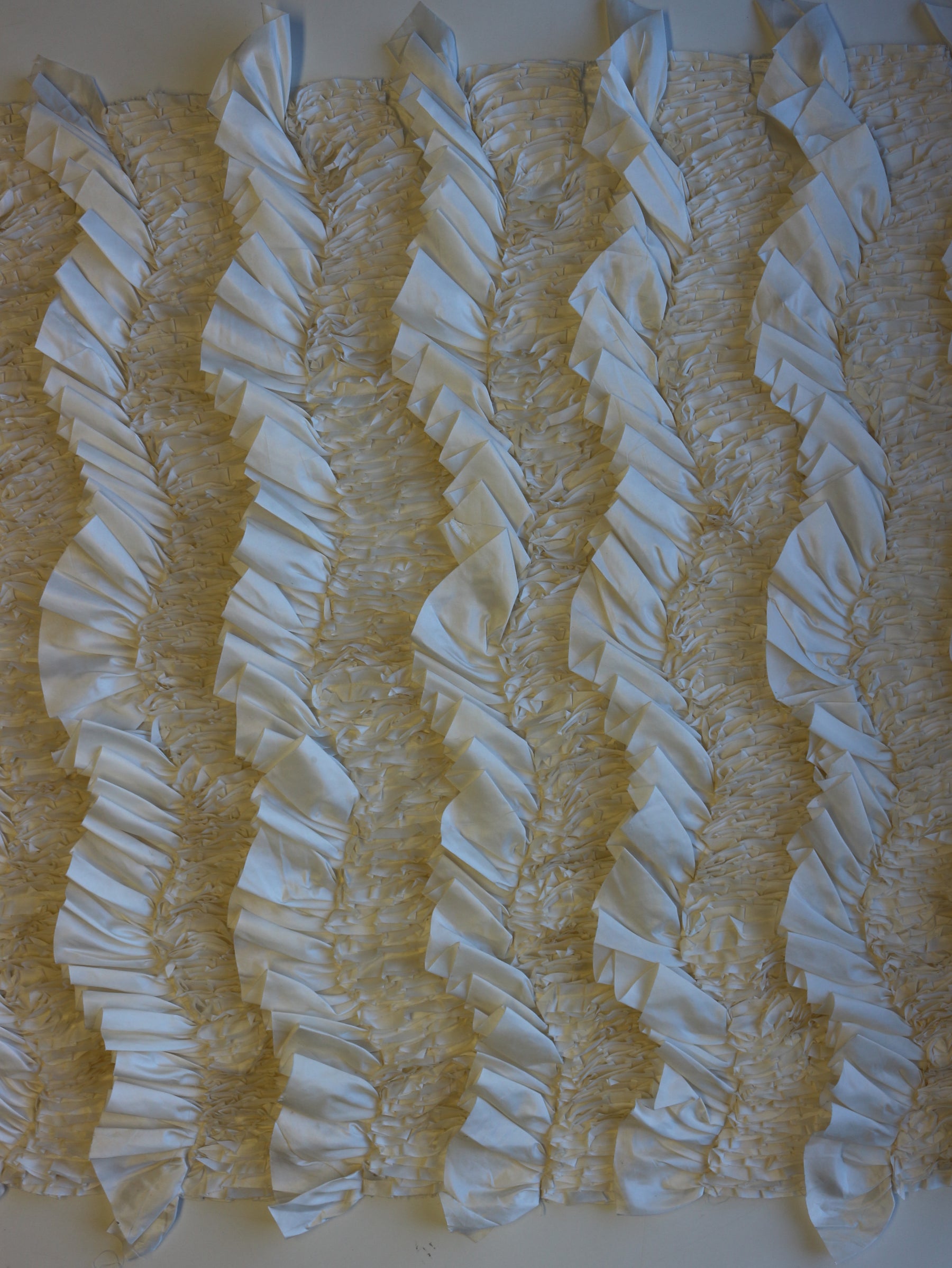 Broderie Couture Ivoire - Pétales