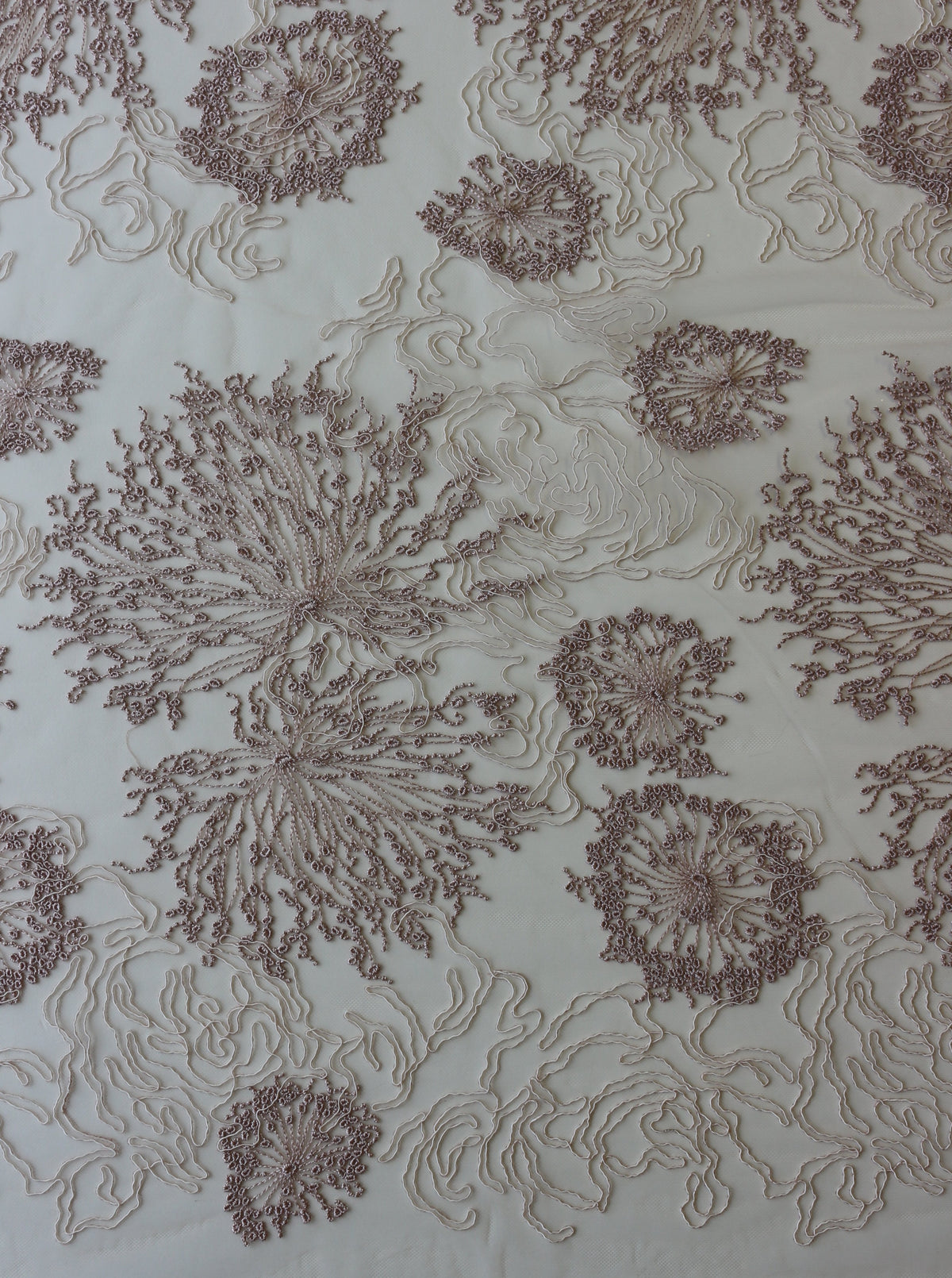 Dentelle brodée rose - Ulla