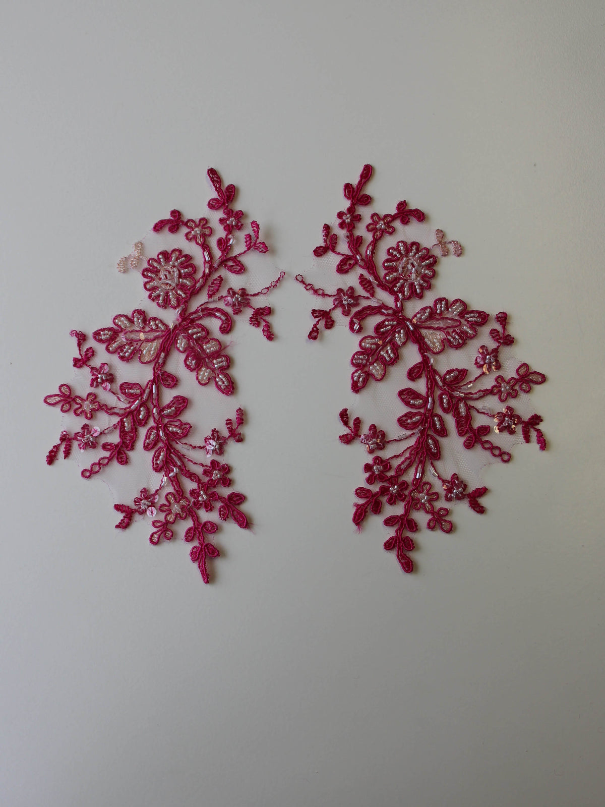 Appliques en dentelle rose bonbon – Jessica.