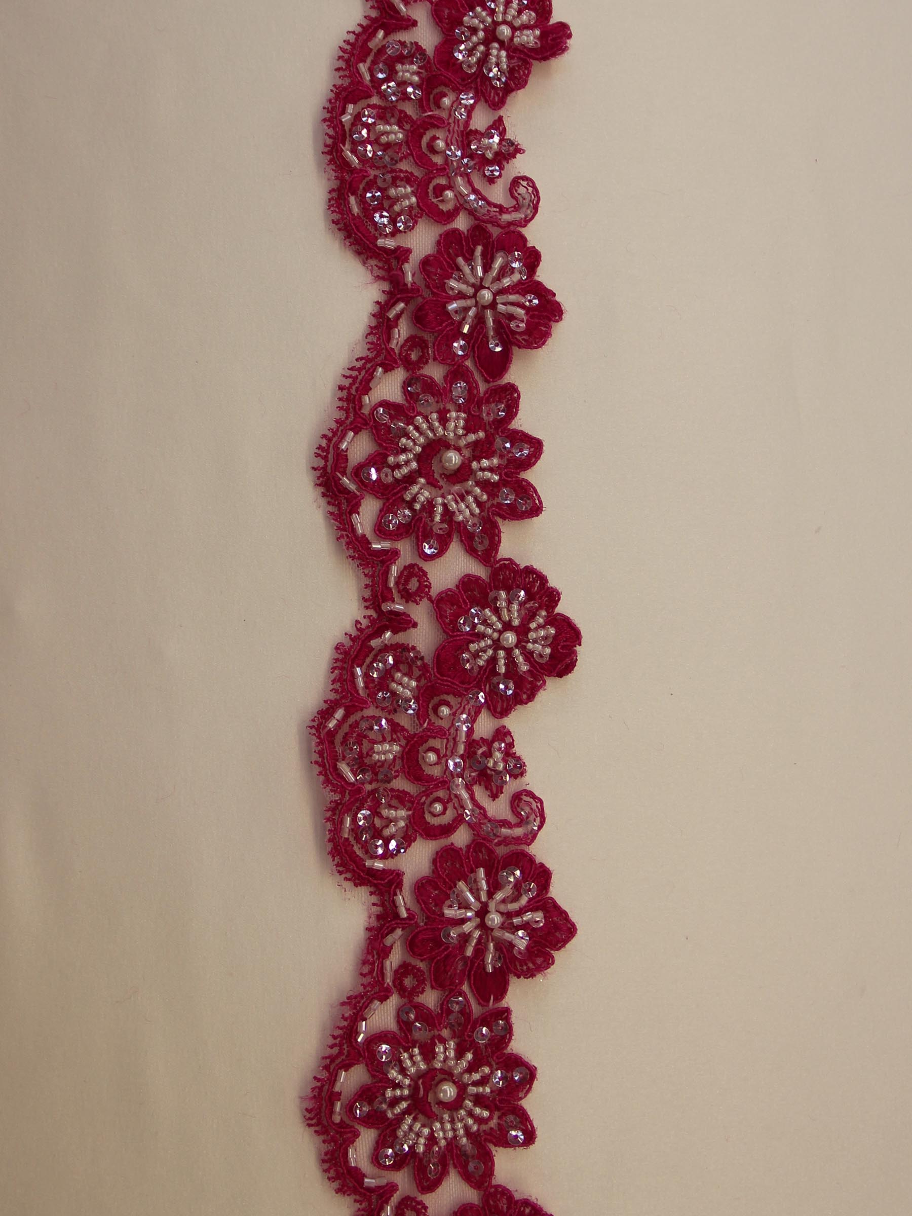 Bordure de dentelle rose passion - Sheila