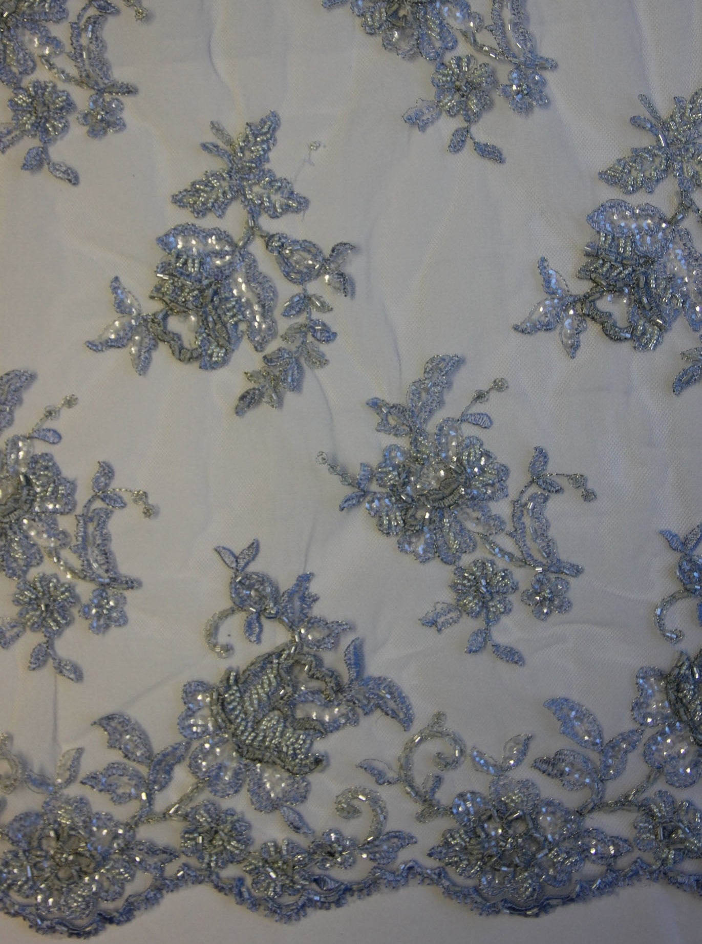 Dentelle Bleue de Chine - Chloé.