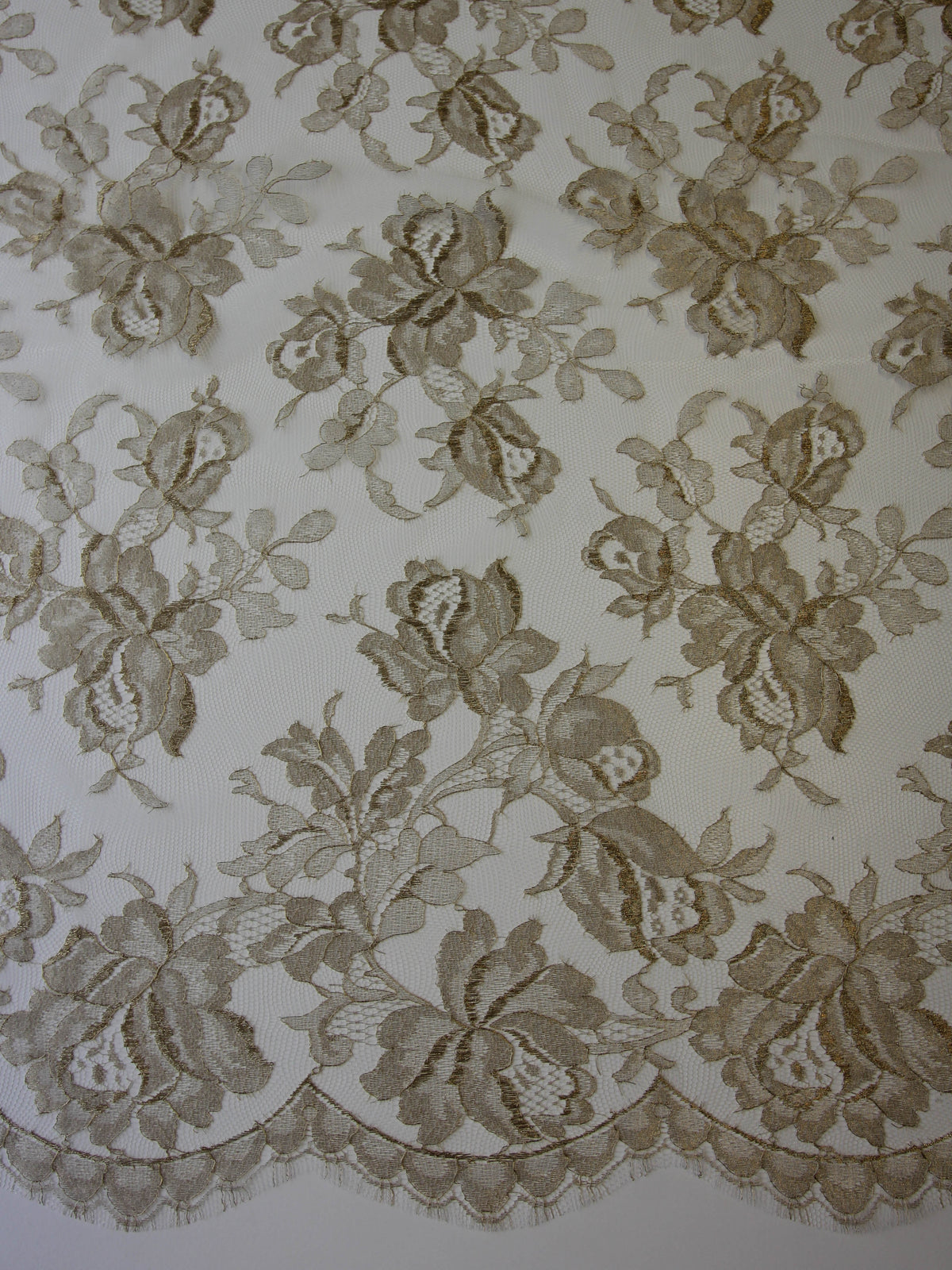 Dentelle Chantilly Or & Ivoire - Maxine