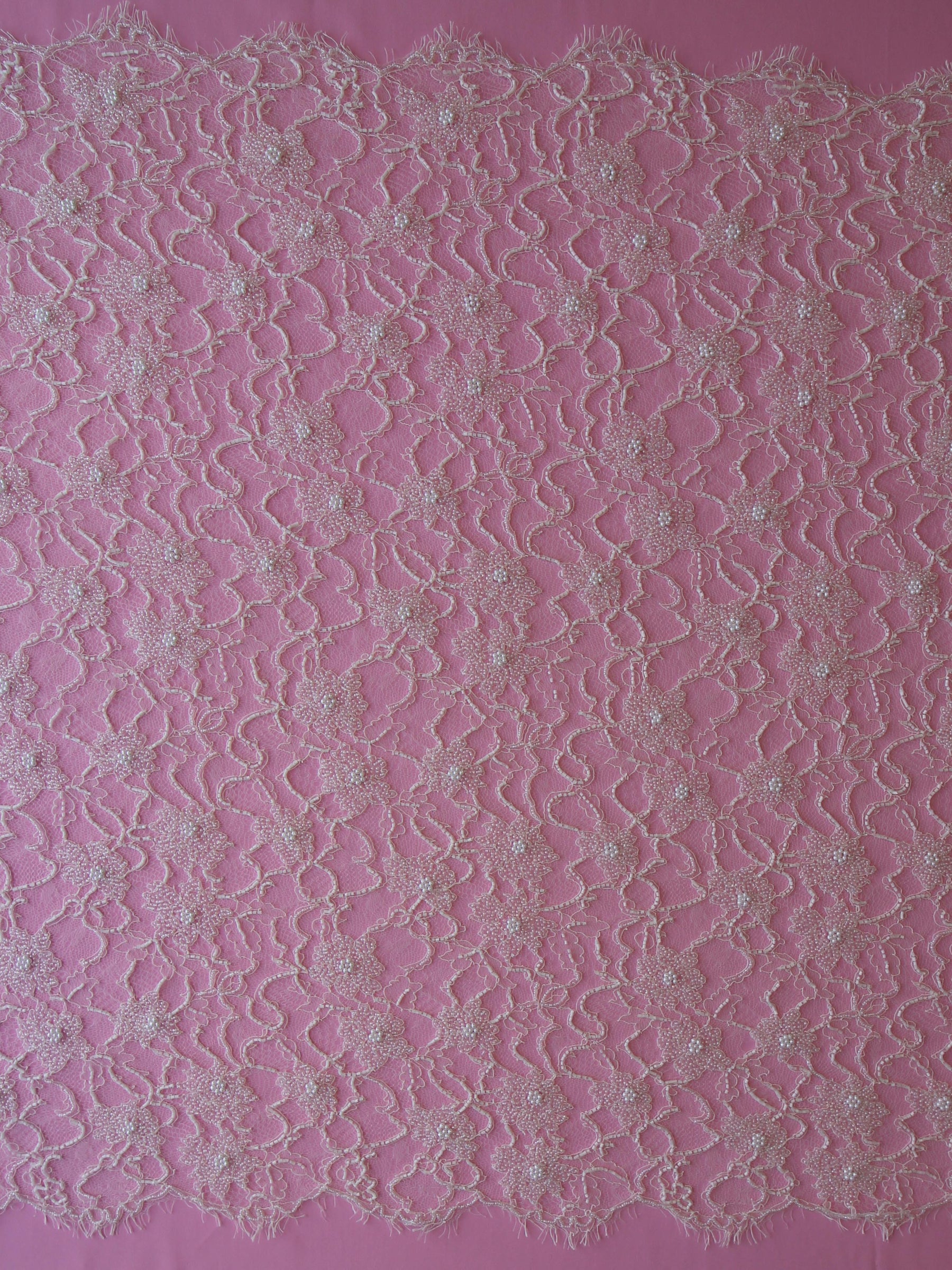 Dentelle Chantilly Ivoire - Aurélia