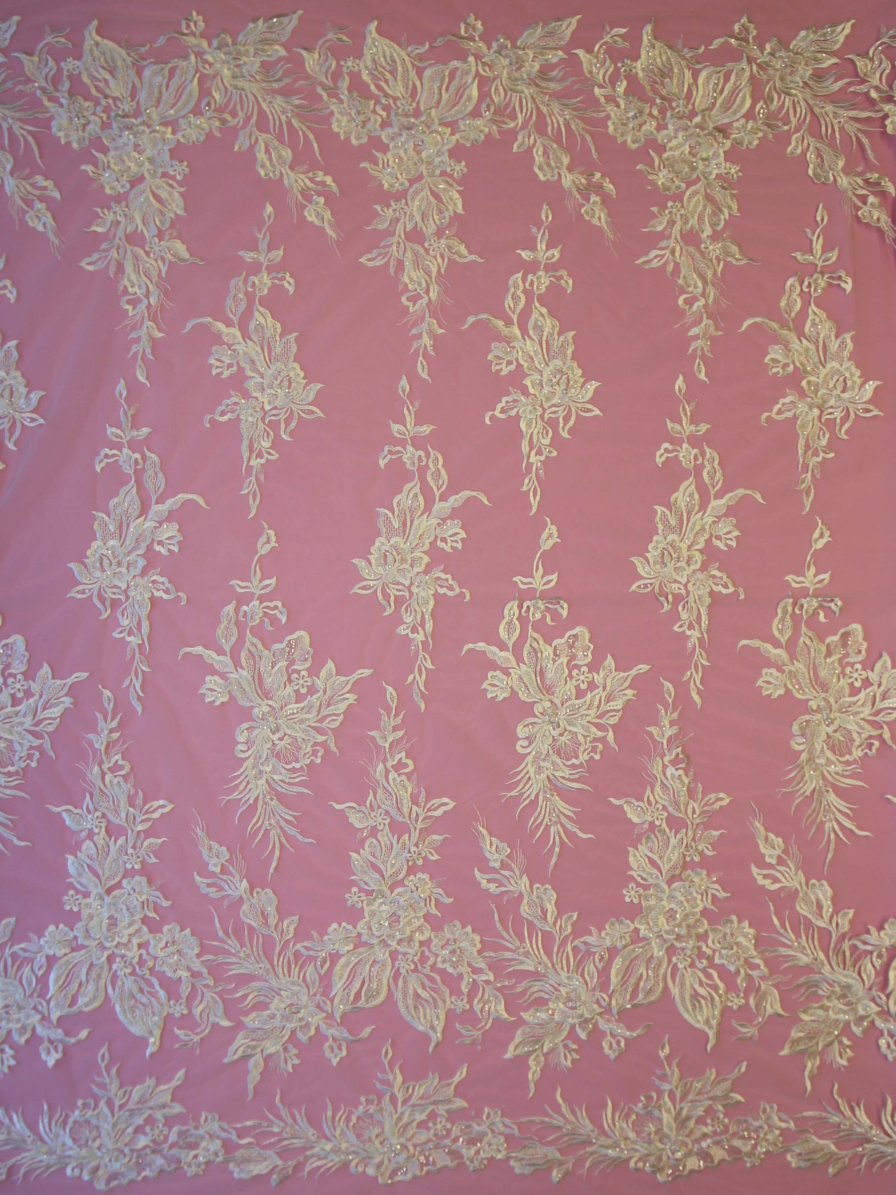 Dentelle Broderie Ivoire – Sian