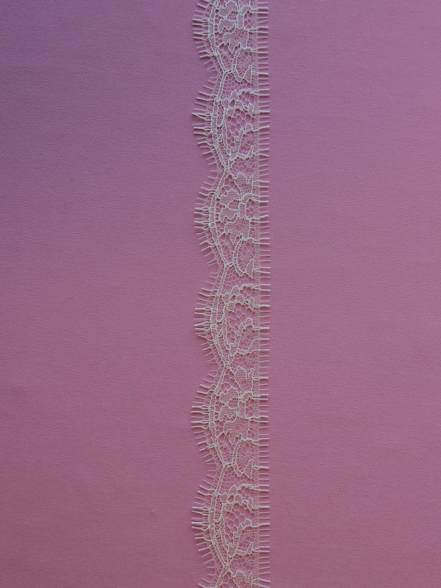 Bordure en dentelle ivoire - Anna