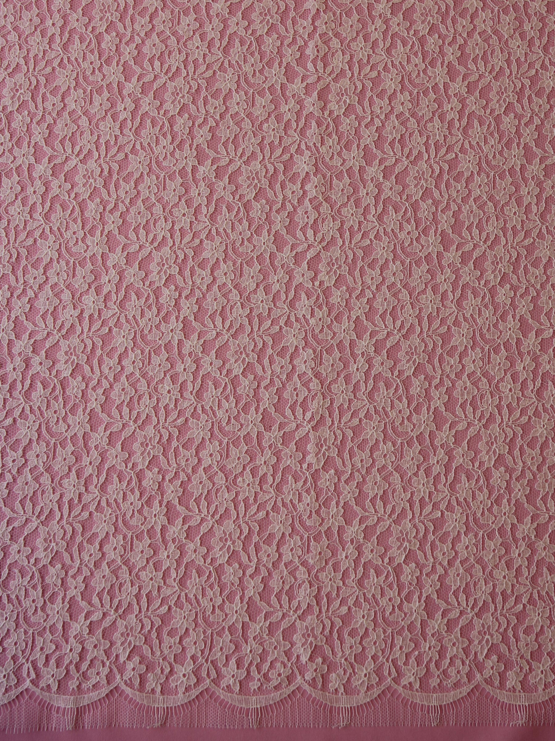 Dentelle Chantilly Ivoire - Solange