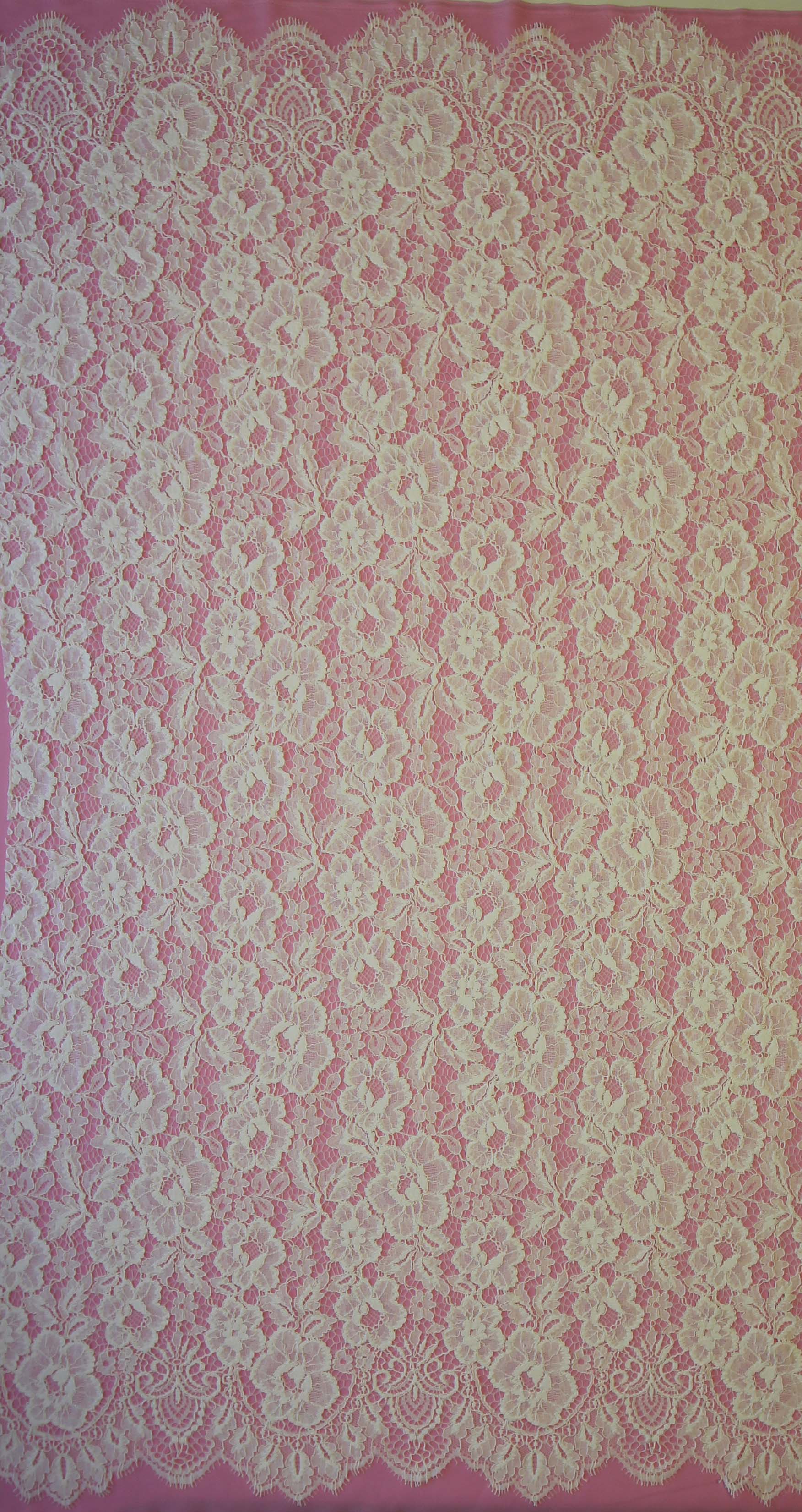 Dentelle Raschel à cordon ivoire - Maggie