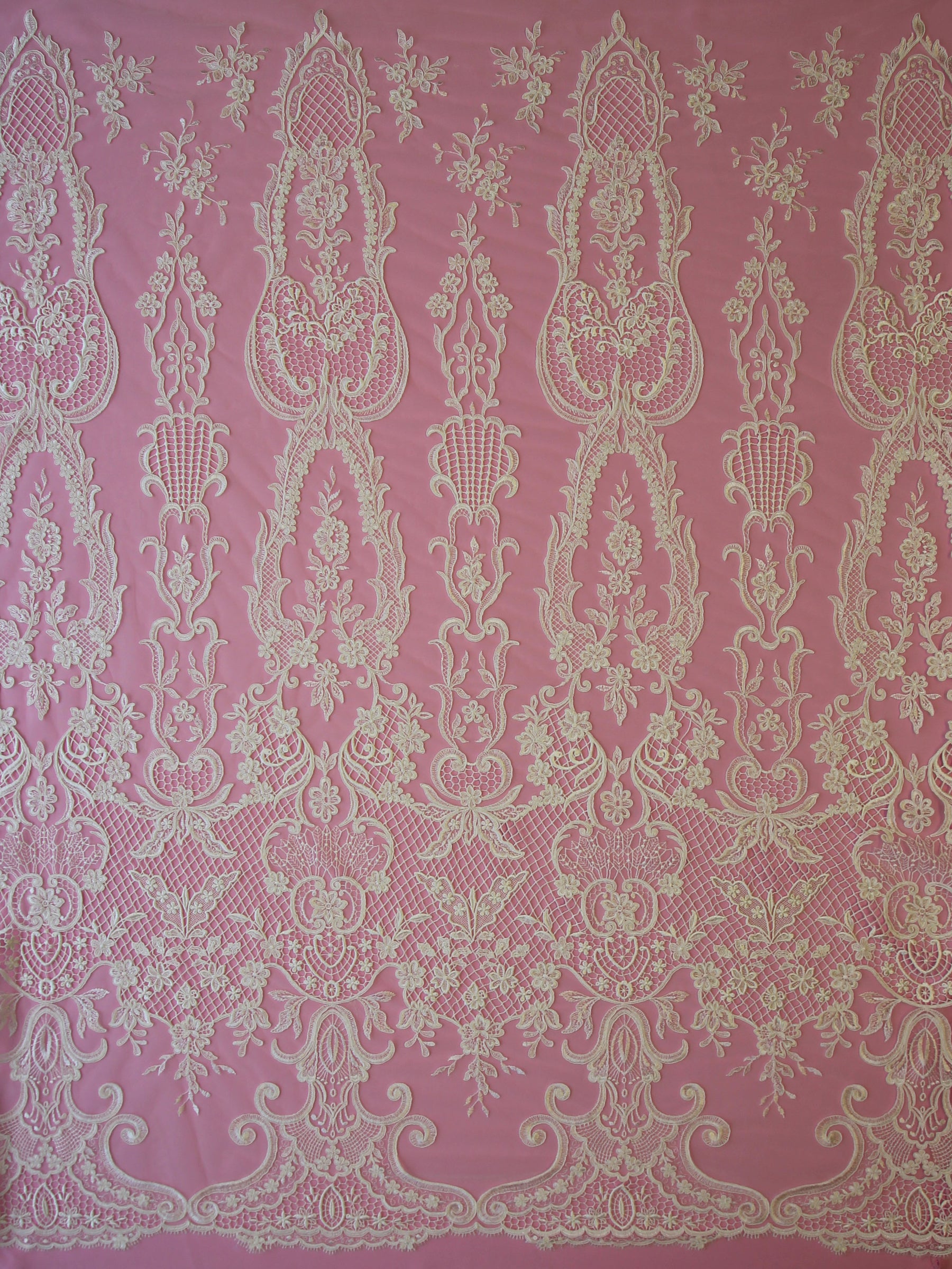 Dentelle Ivoire Cordon - Yolanda