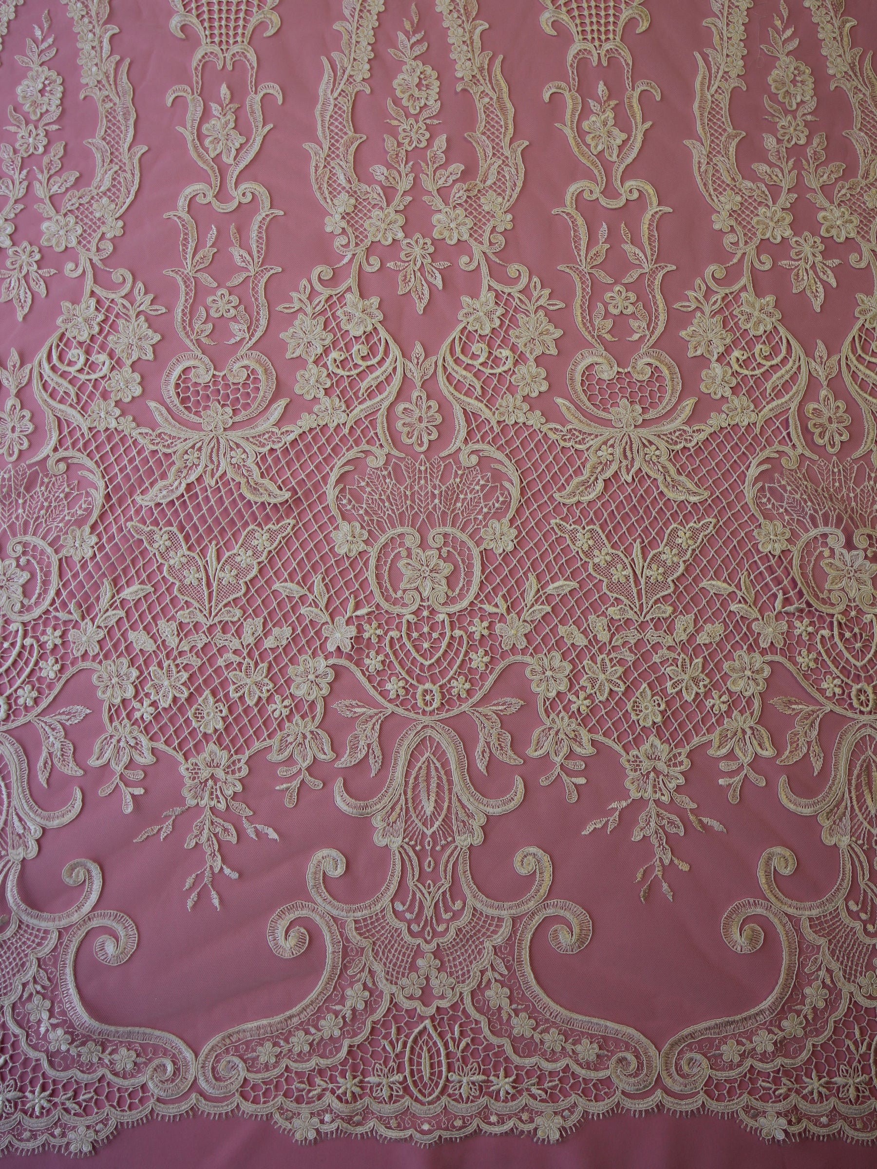 Dentelle Ivoire Cordon - Yolanda