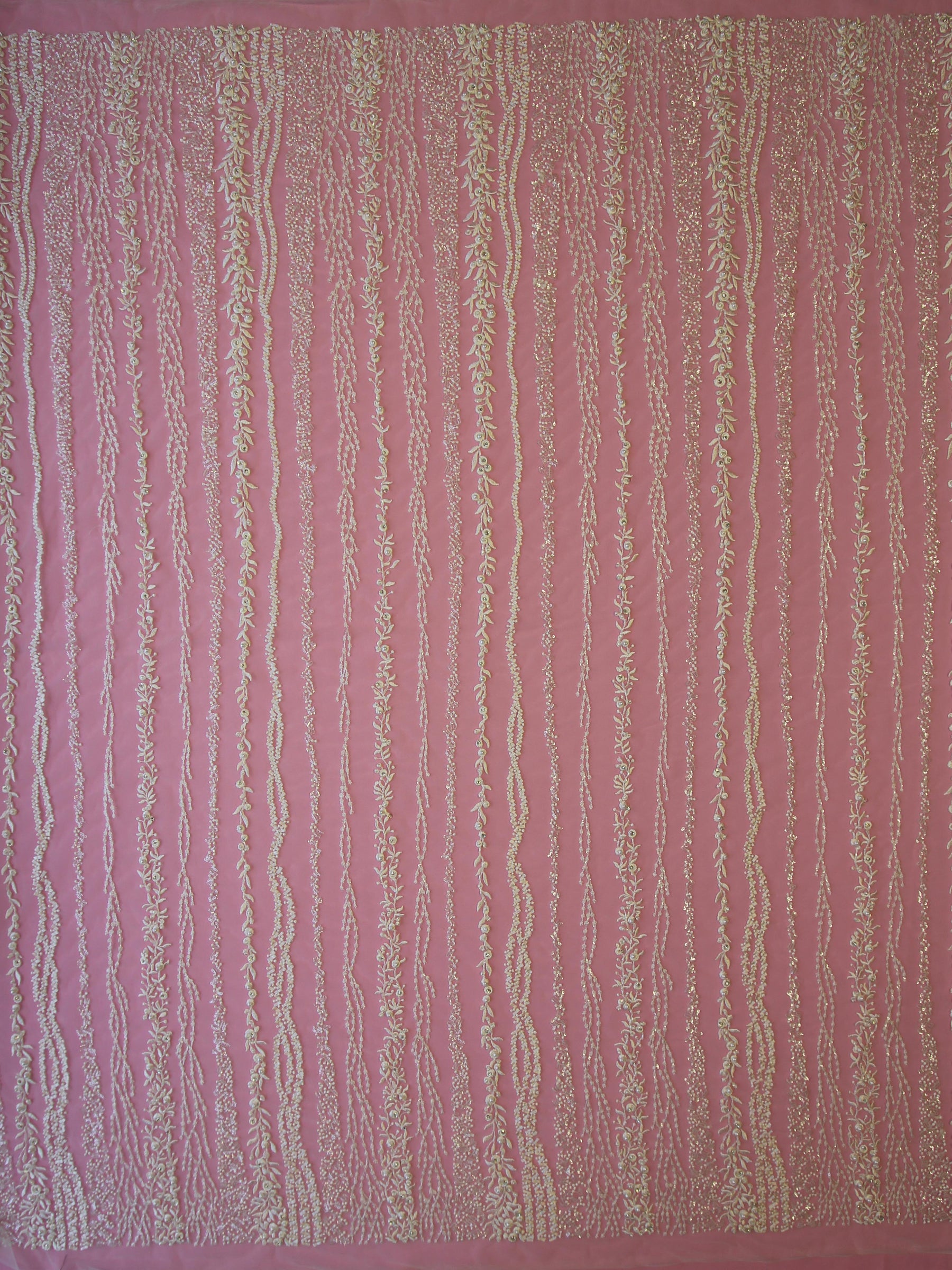 Dentelle Perlée Ivoire Perlée - Paix