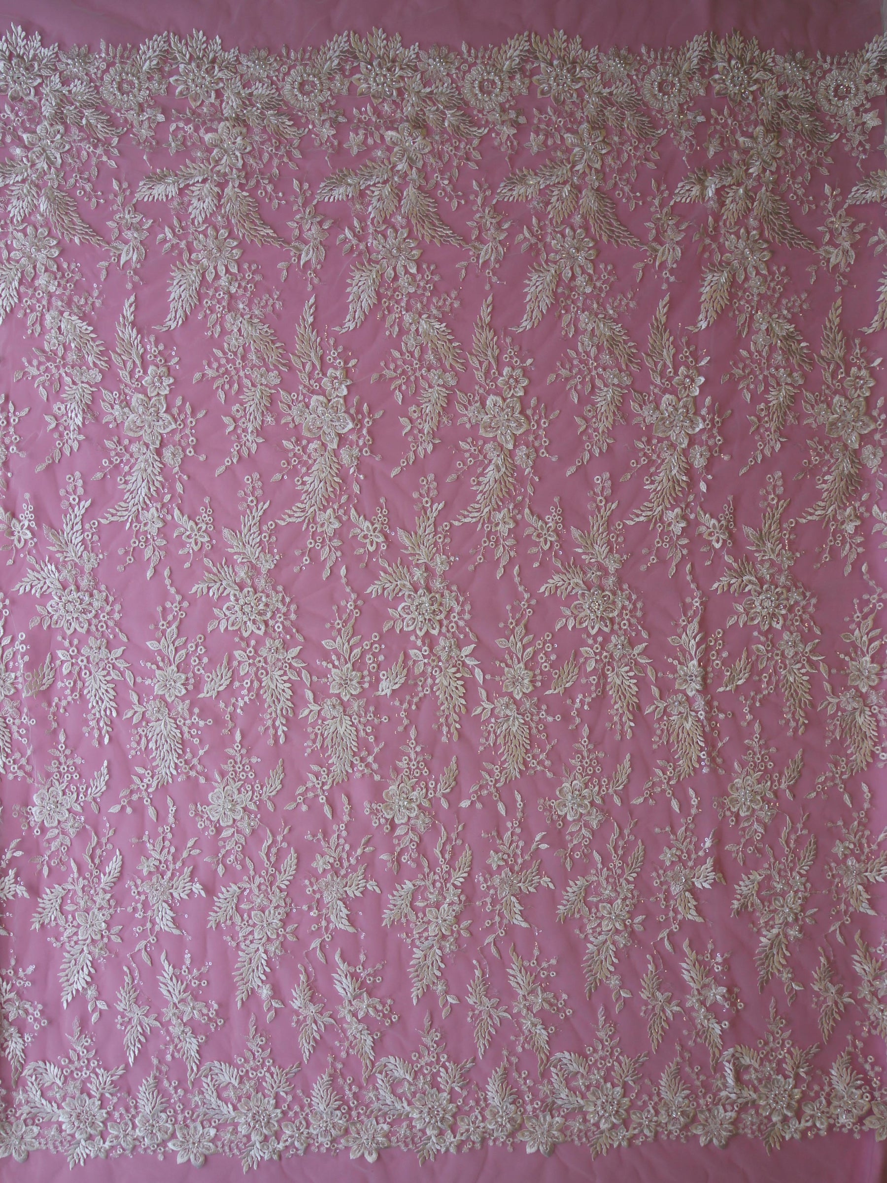 Dentelle Brodée Ivoire – Antonia