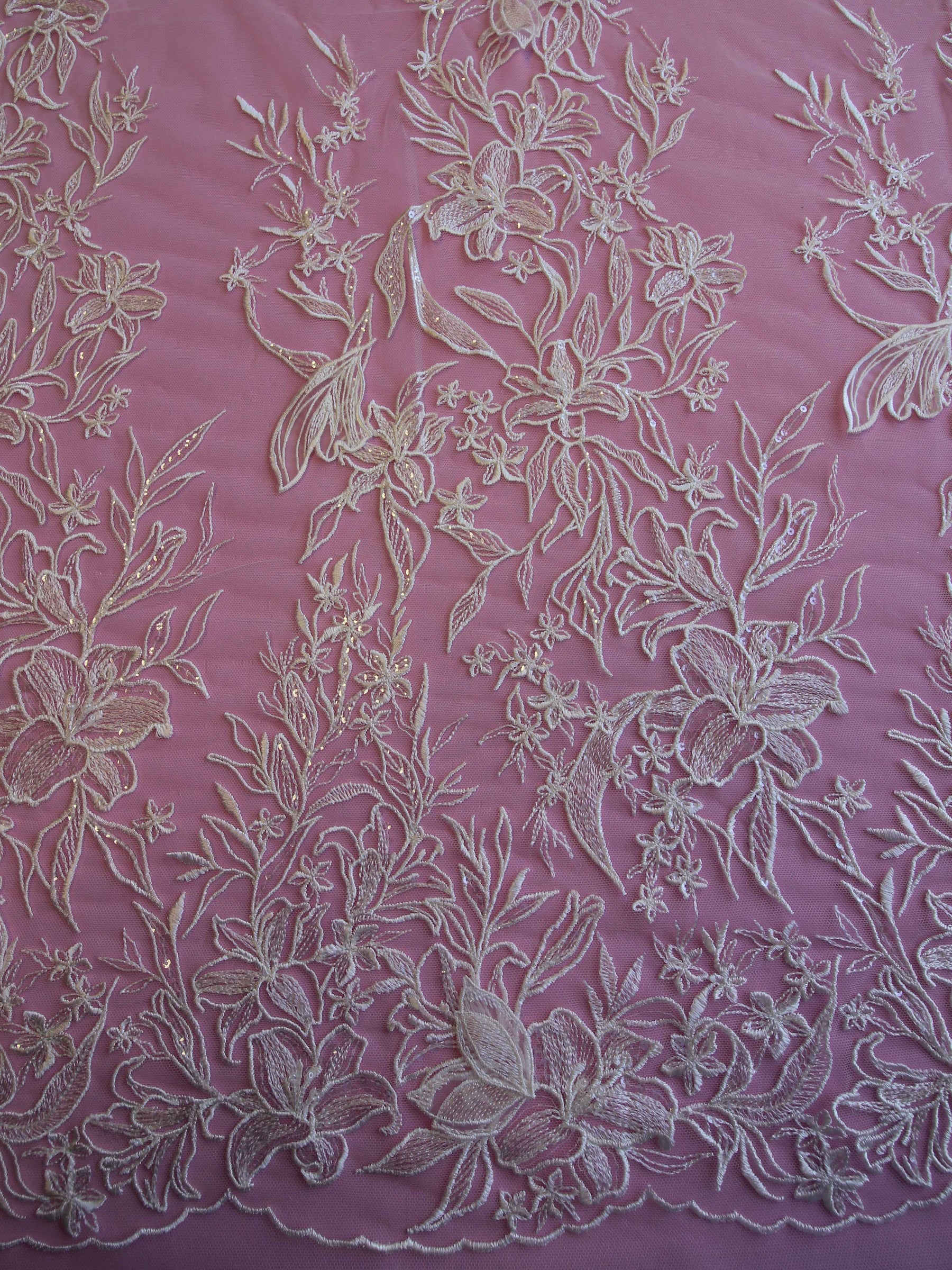 Dentelle Brodée Ivoire - Calinda