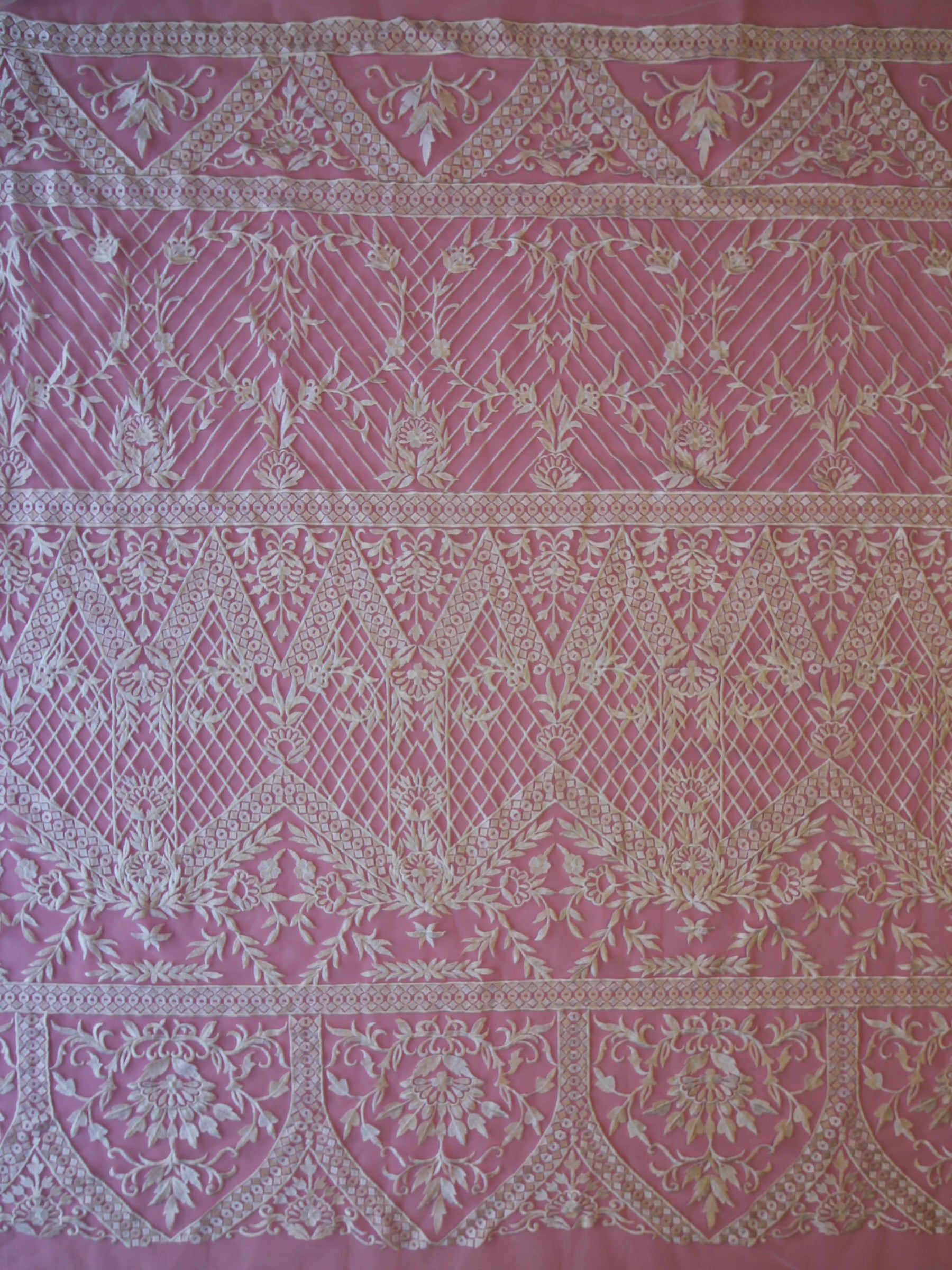 Dentelle Brodée Ivoire - Micha