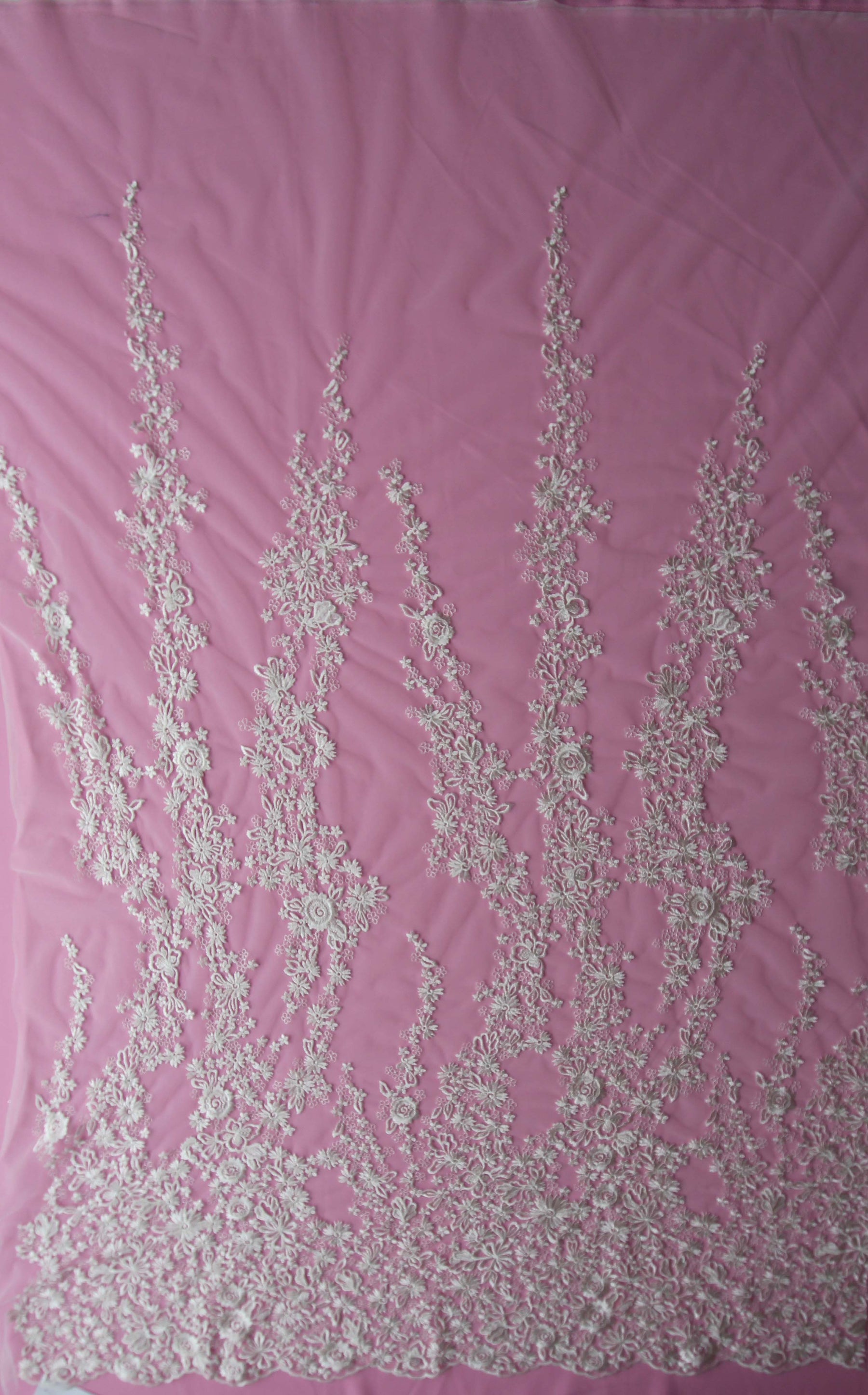 Dentelle Brodée Ivoire - Rhia