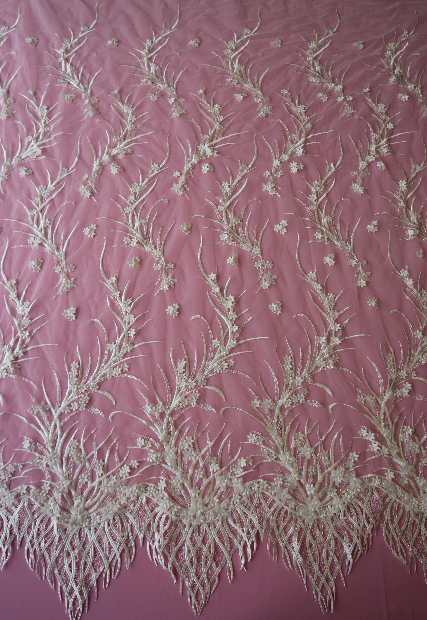 Dentelle Brodée Ivoire - Sonnet