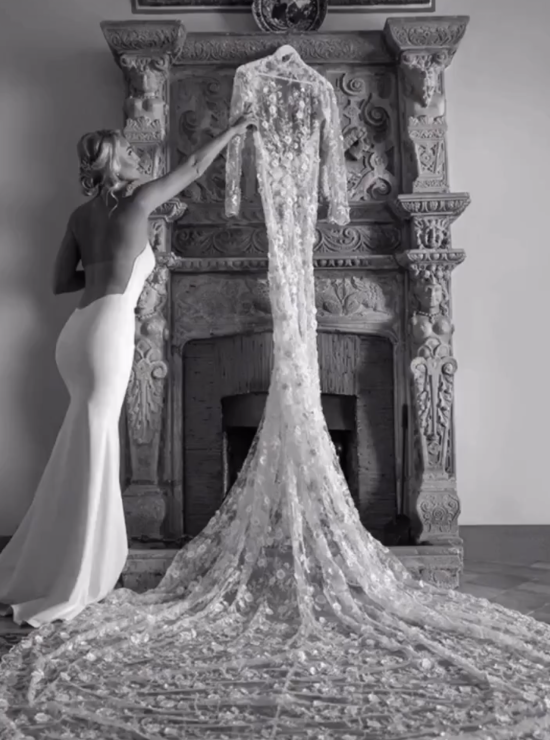 Dentelle Fleur Perlée Ivoire – Jacqueline