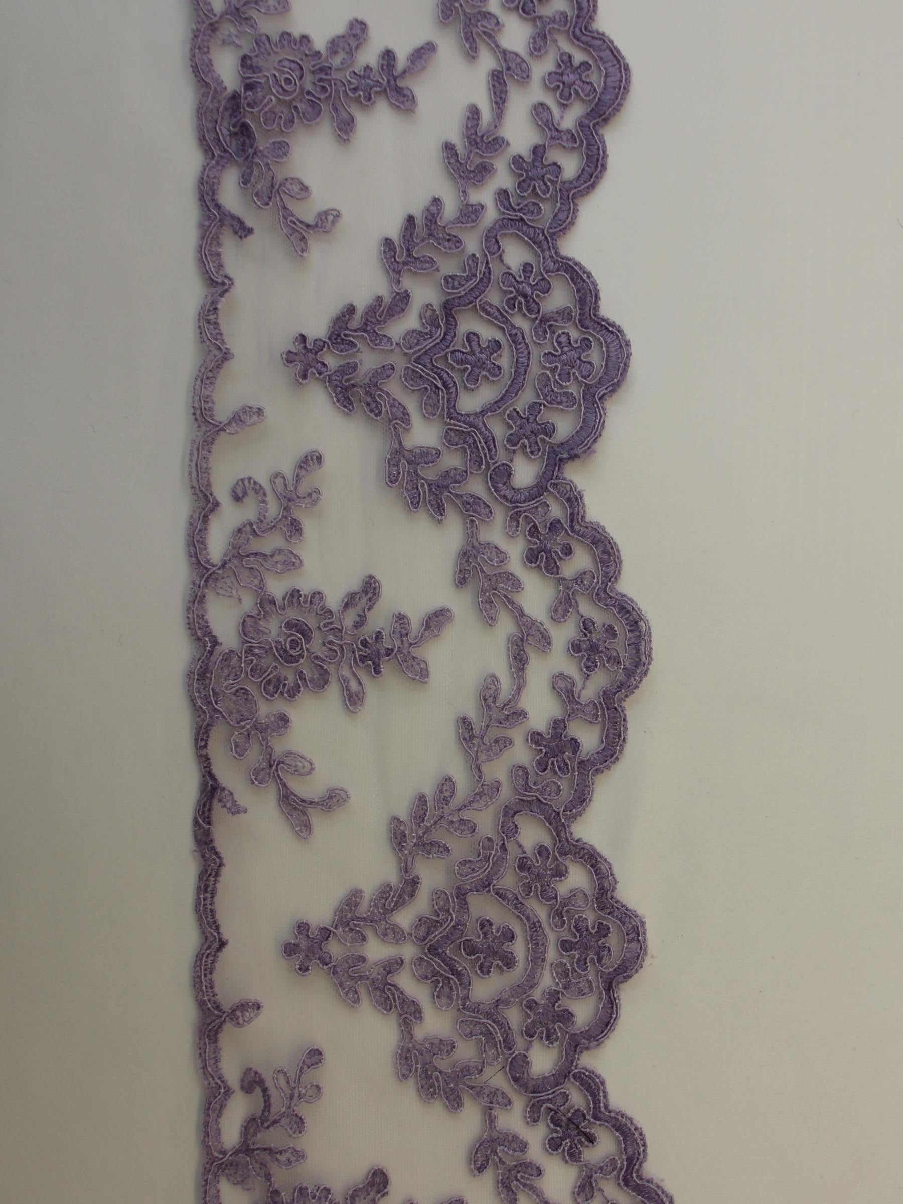 Bordure en dentelle lilas - Kansas.