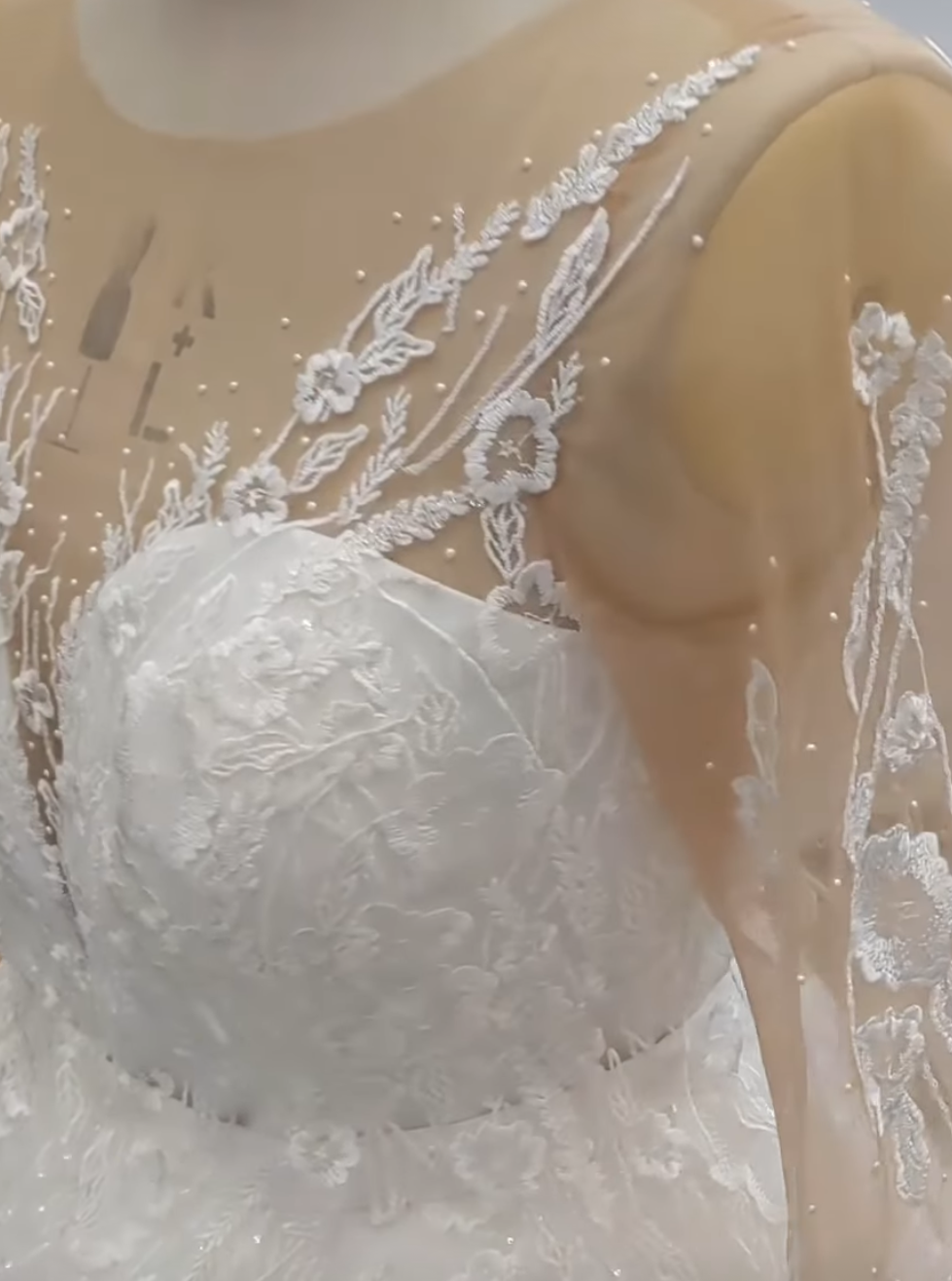 Dentelle Brodée Ivoire - Manette