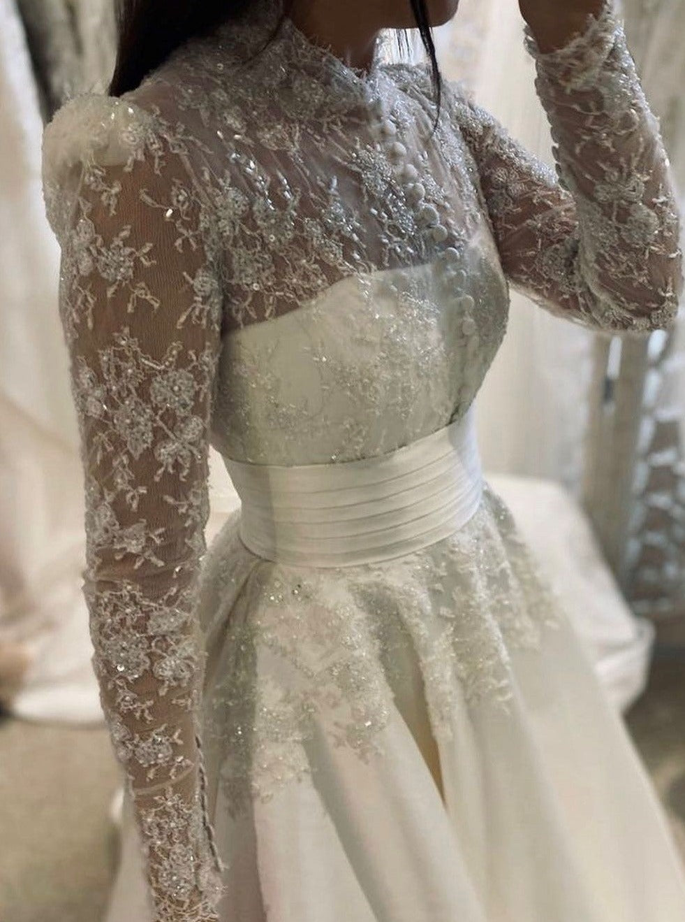 Dentelle Chantilly Perlée Ivoire - Meryl