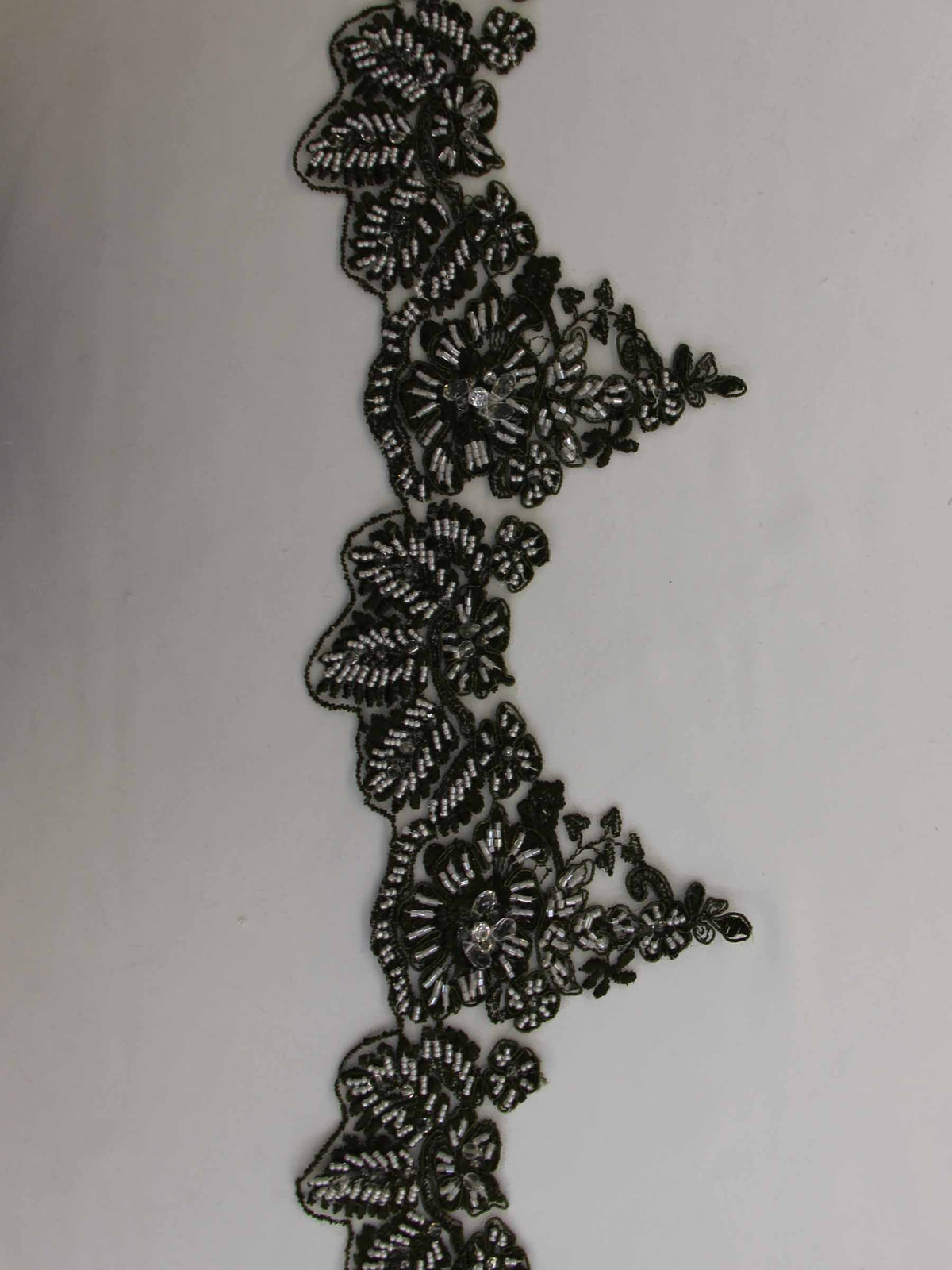 Bordure en dentelle verte olive - Chelsea.