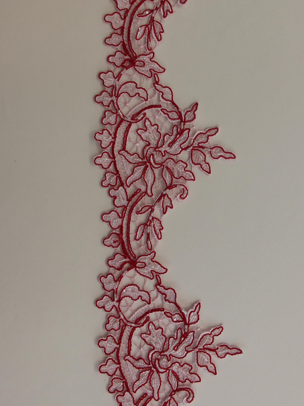 Bordure en dentelle rouge - Martina.
