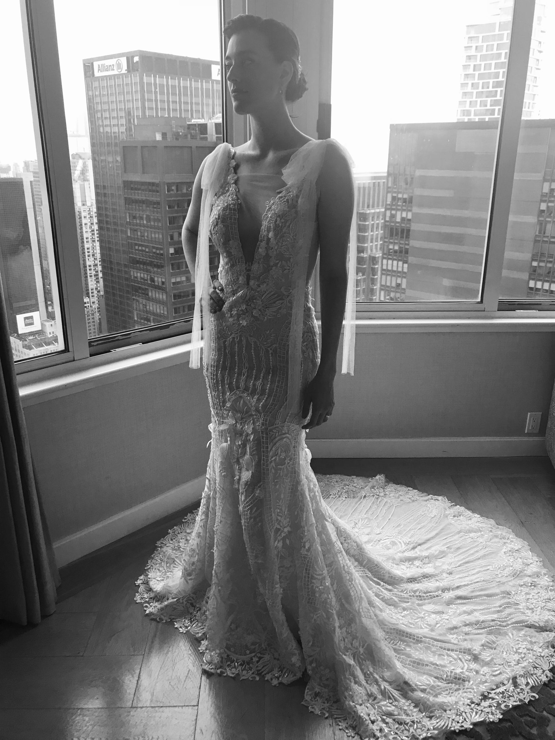Dentelle Ivoire – Carlotta