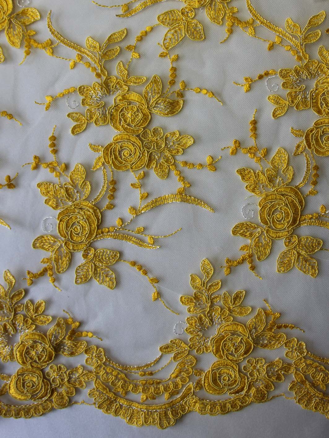 Dentelle jaune - Maria.