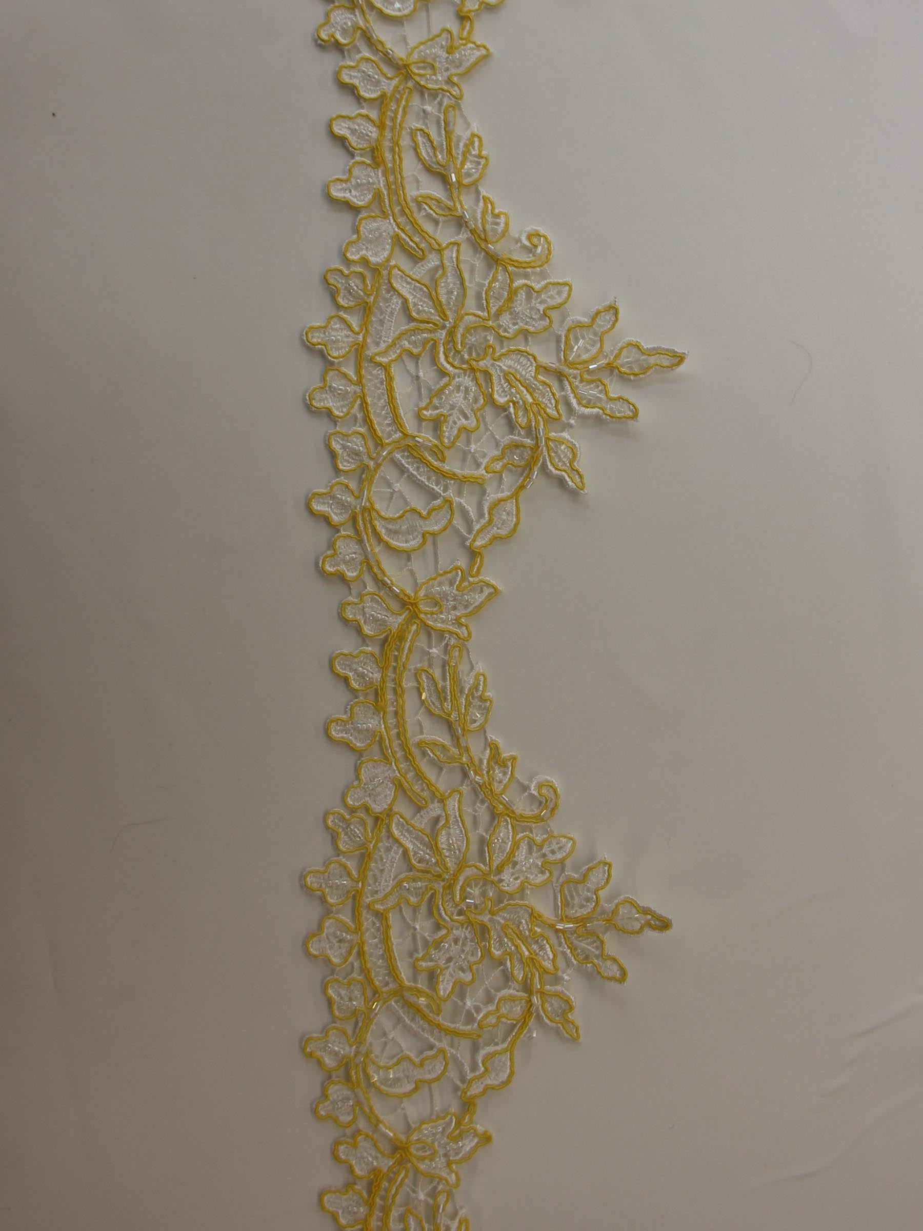 Bordure en dentelle jaune - Martina.