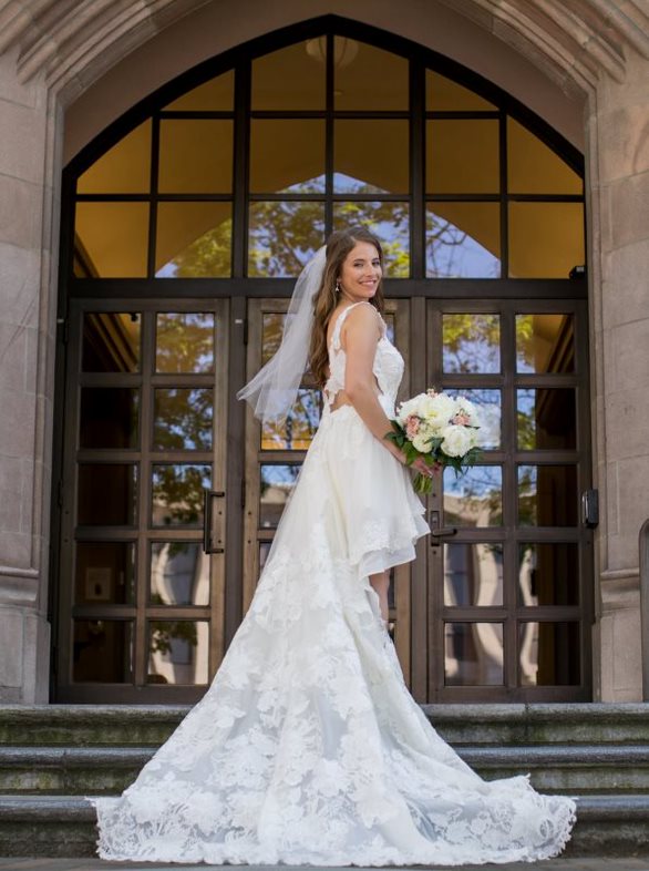 Ivory Embroidered Lace Wedding Dress