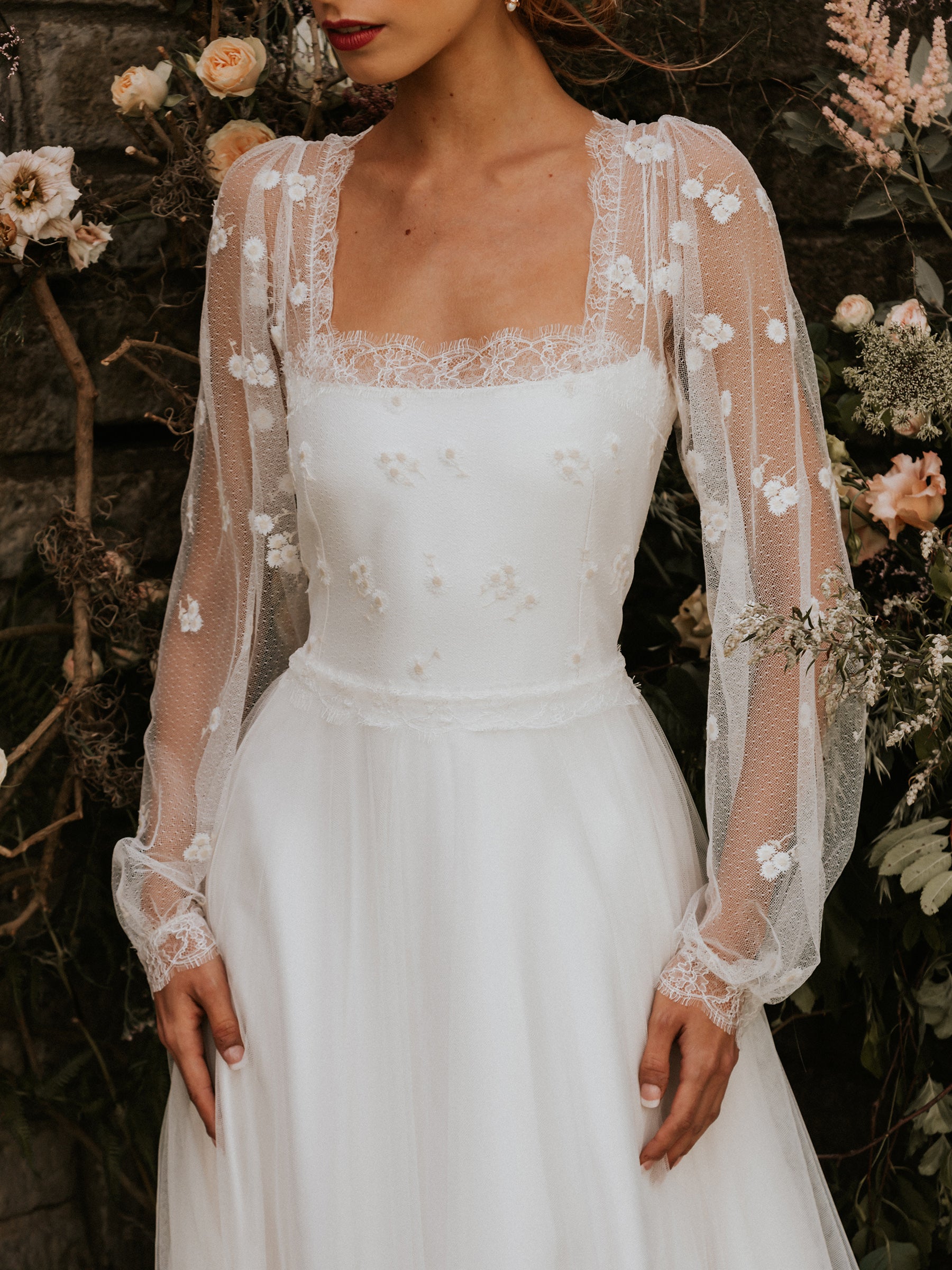 A Daisy Flower Lace Wedding Dress