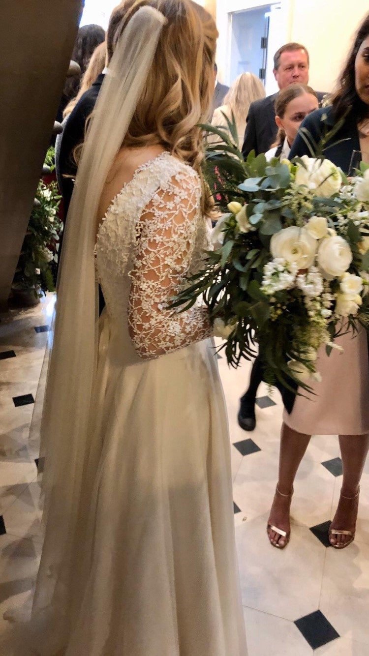 Wedding dress using white Guipure lace Guinevere 3