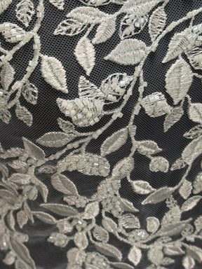 Tulle brodé de perles Willow - EB1058
