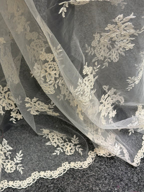 Dentelle cordée ivoire sans perles - Nightfall