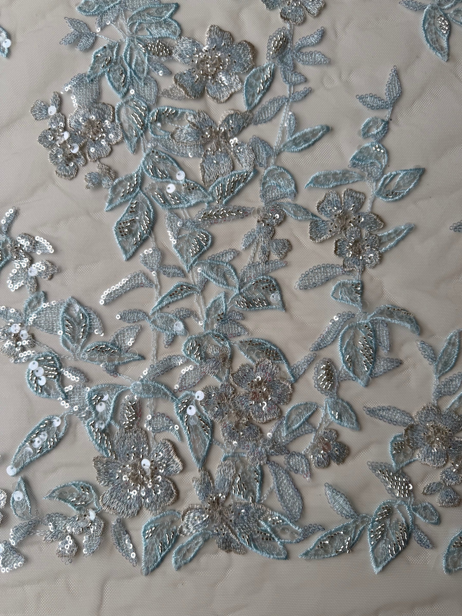 Tulle brodé de perles gris/bleu - EB1085